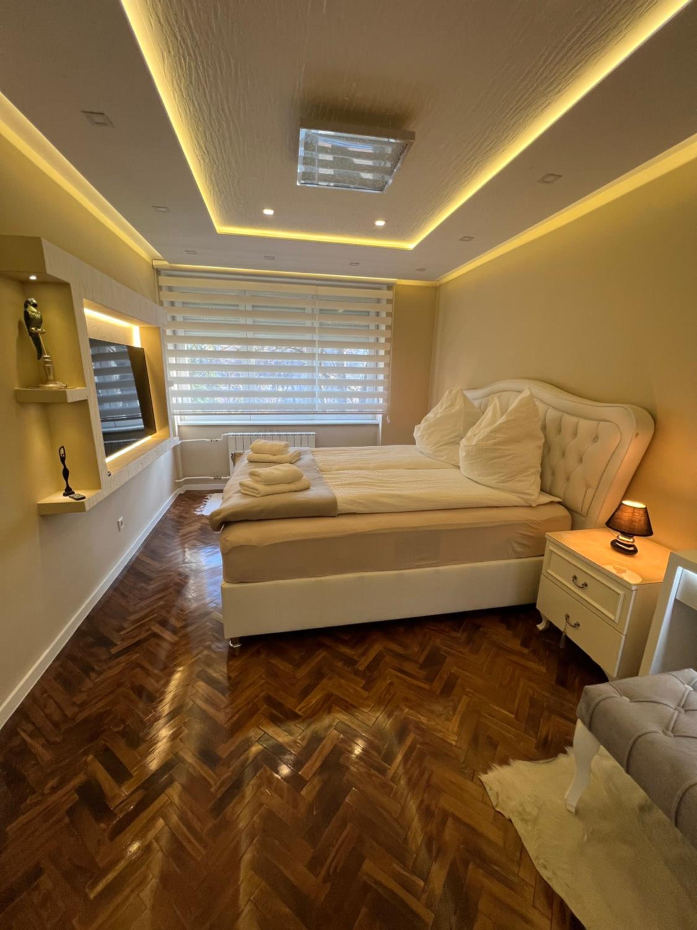 Apartment Lux