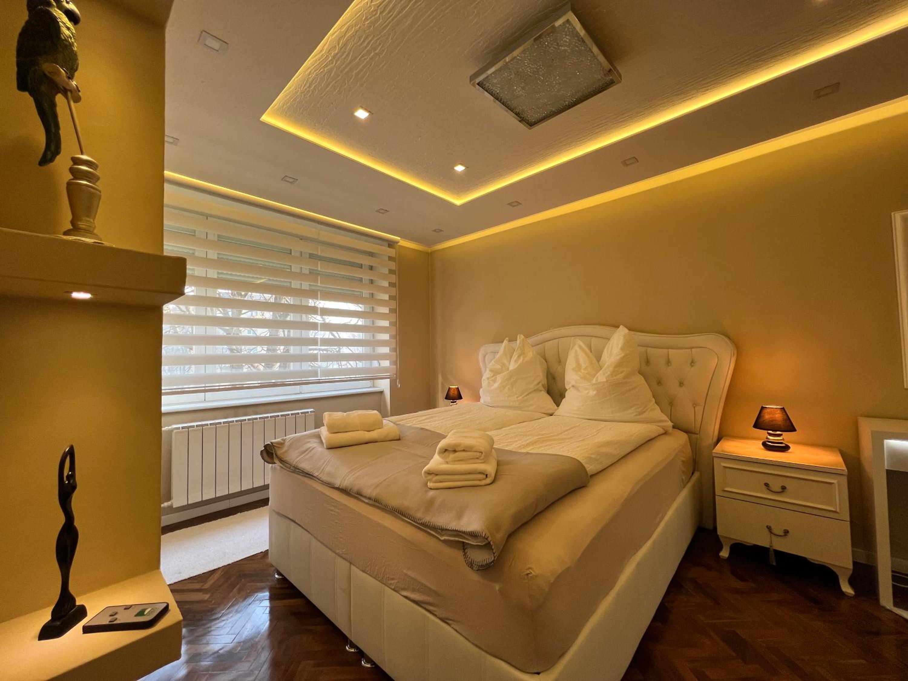Apartment Lux