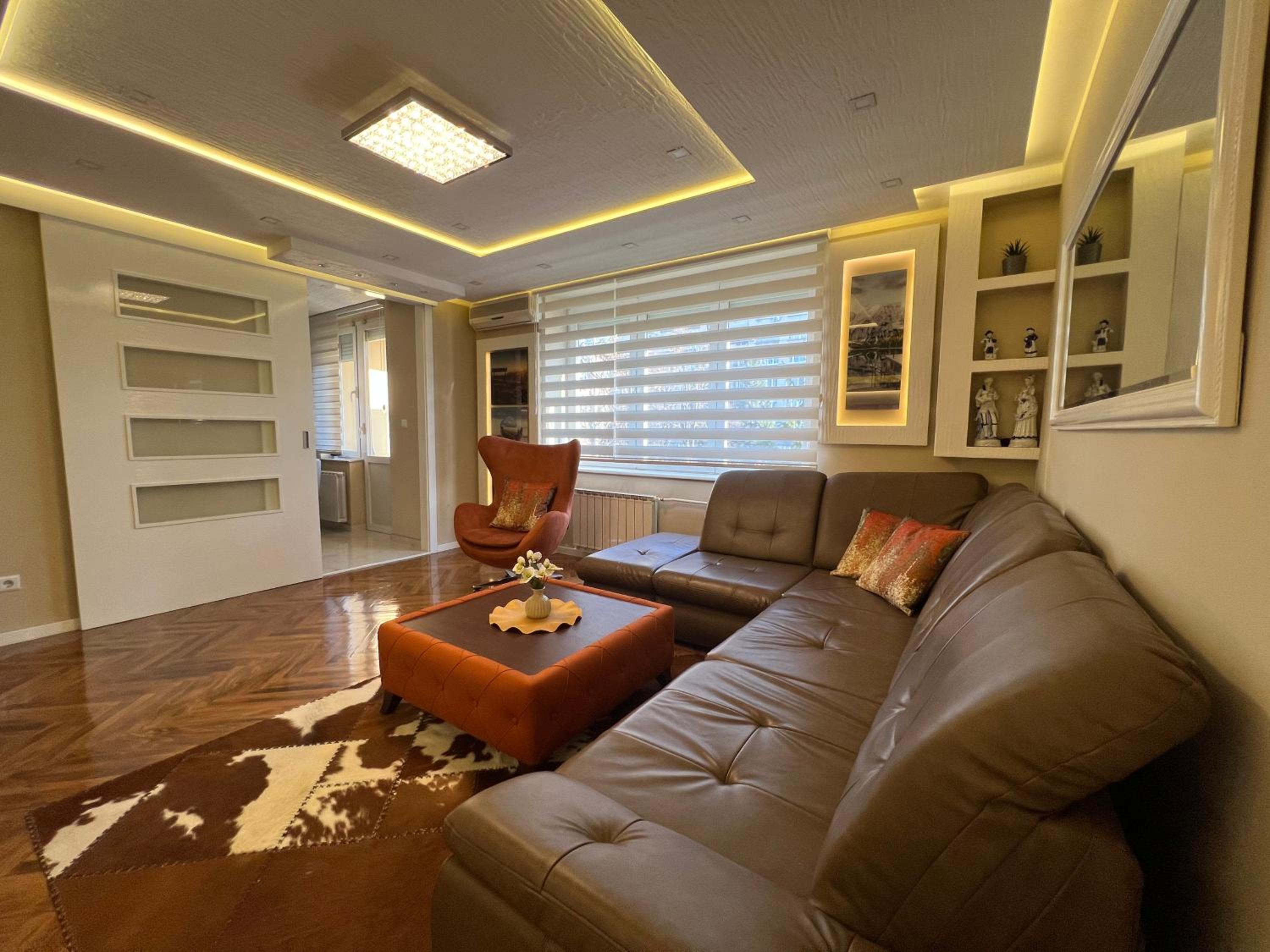 Apartment Lux