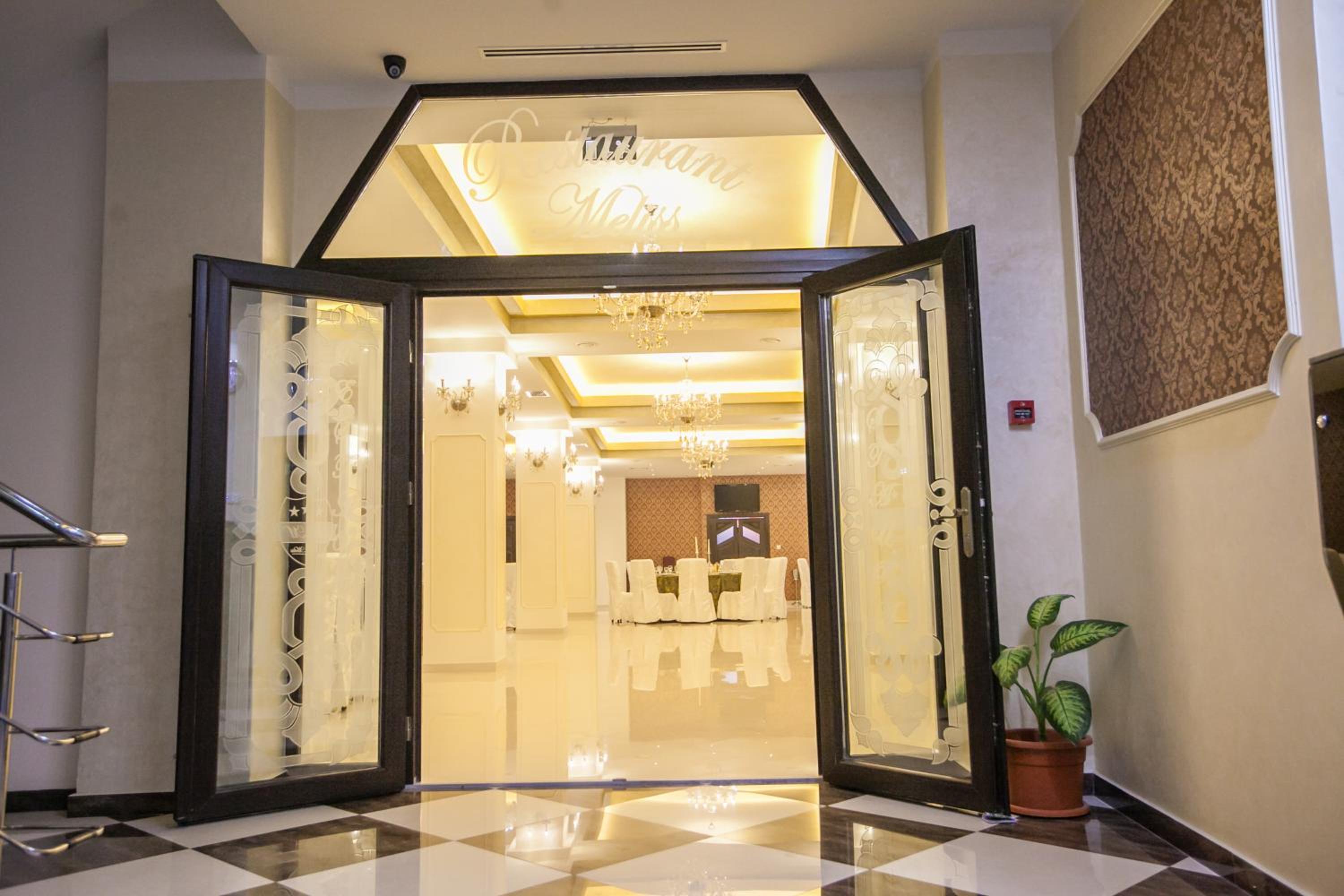 Hotel Meliss - Image 1