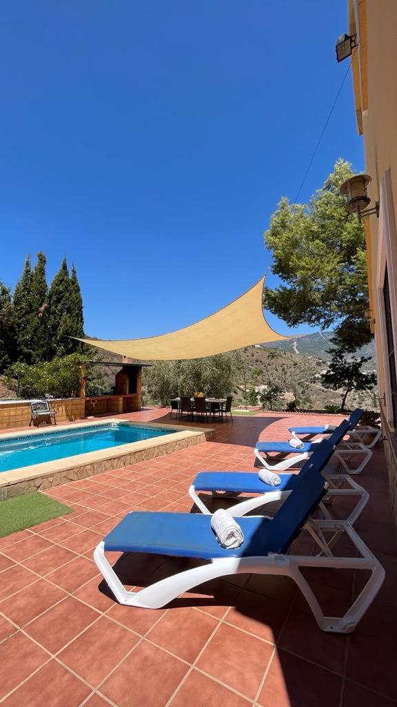 Villa Paloma photo 2