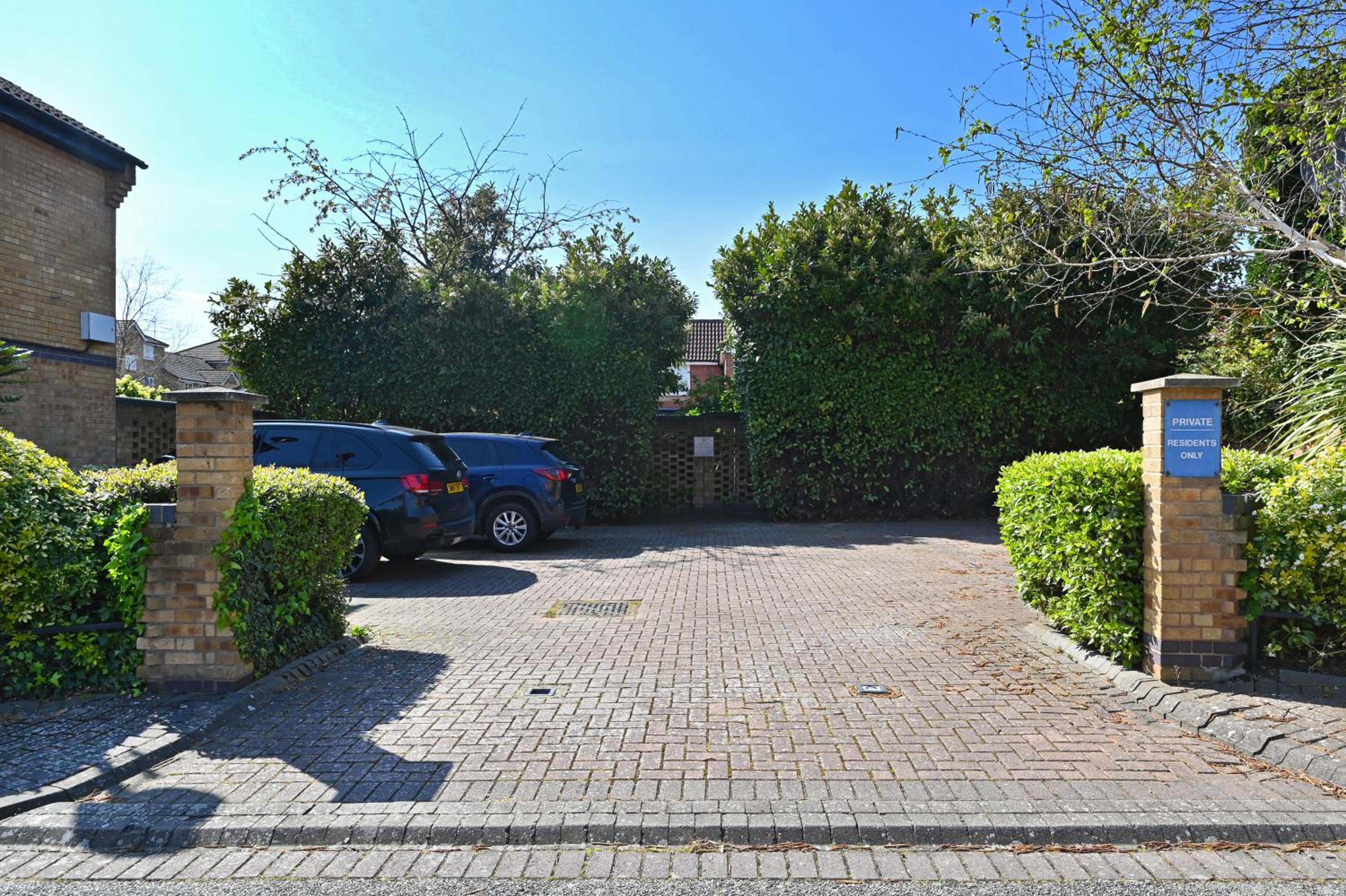 Modern House near Canary Wharf, Excel, Greenwich