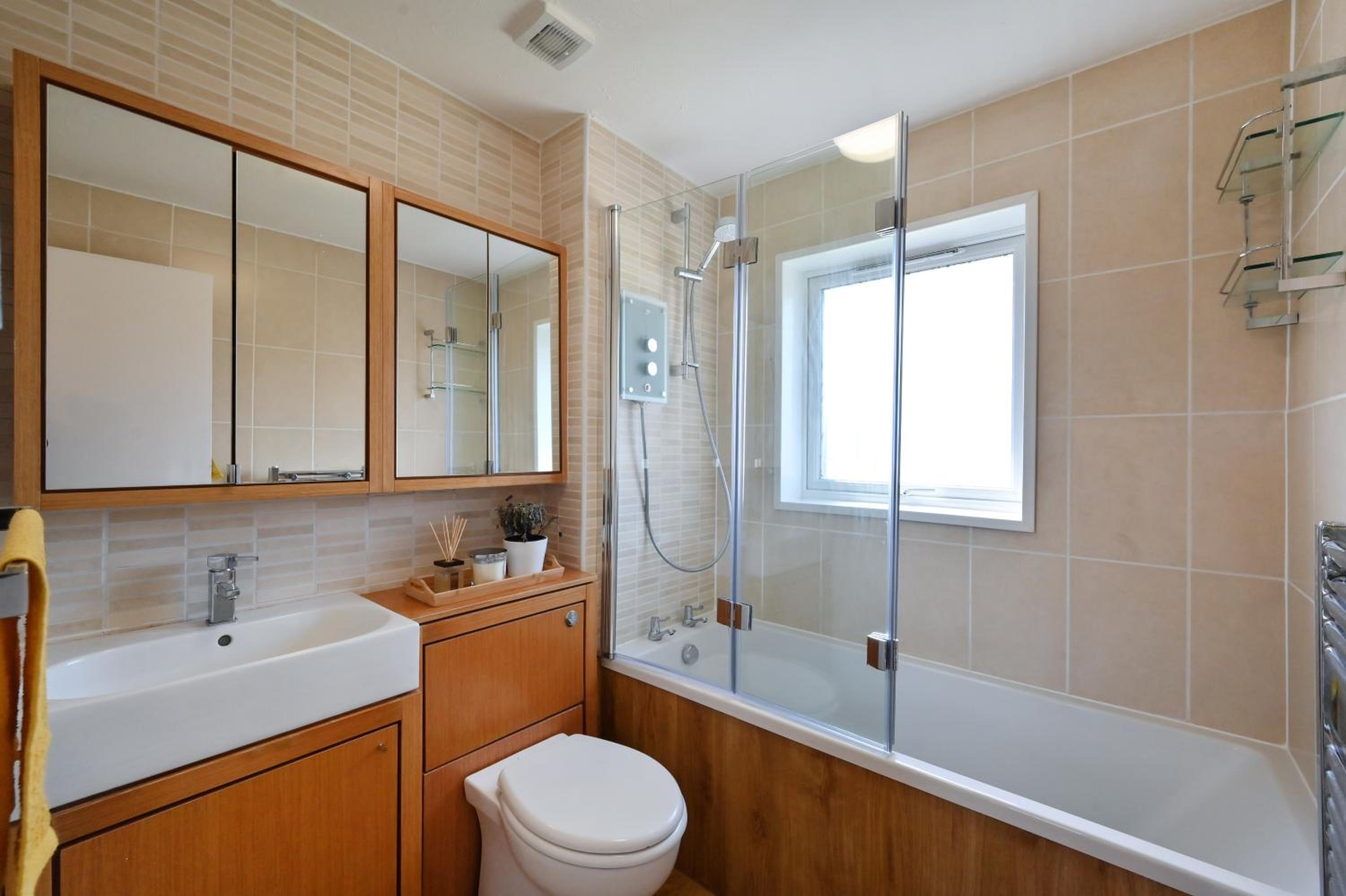 Modern House near Canary Wharf, Excel, Greenwich