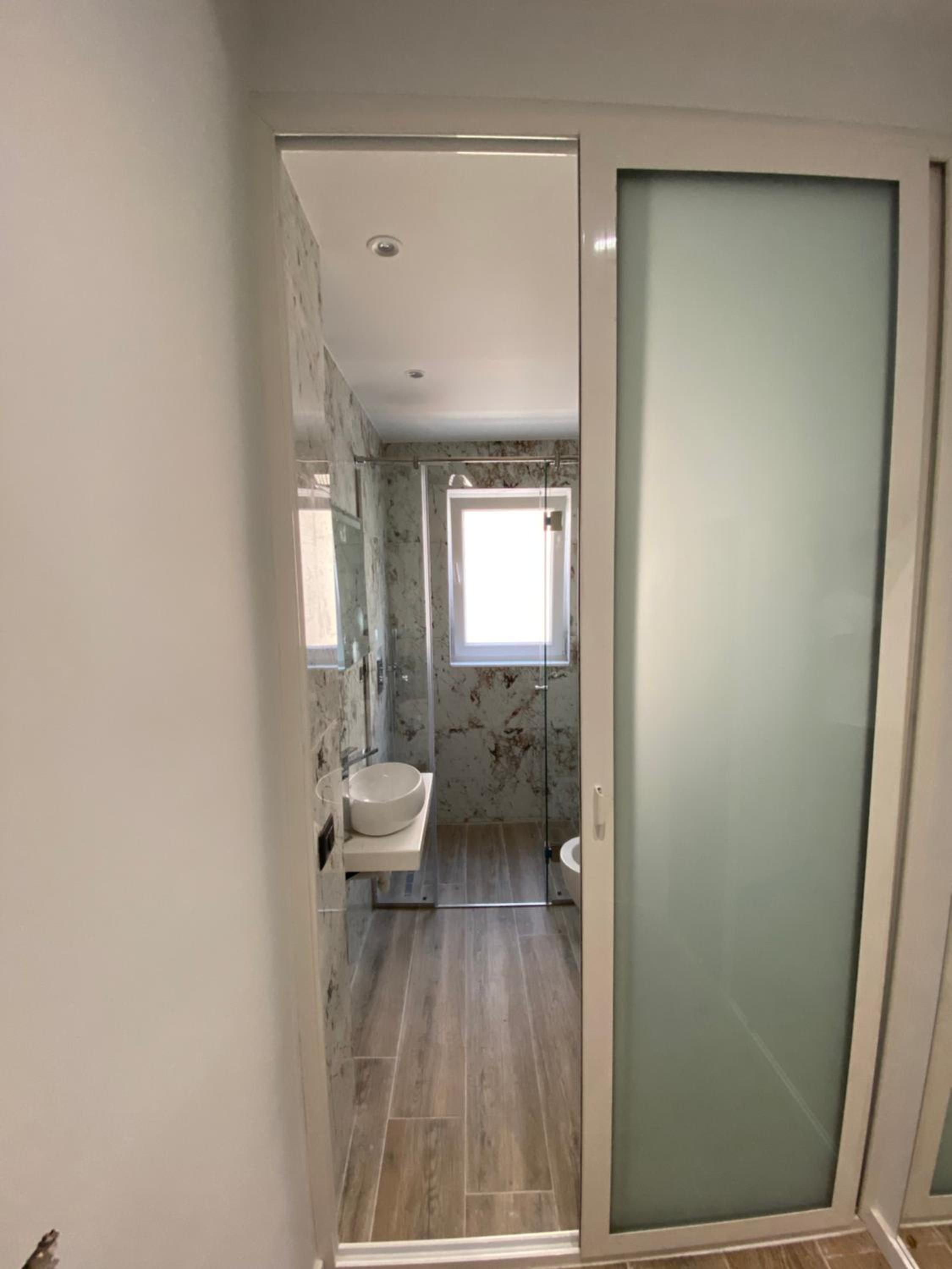 E Apartment