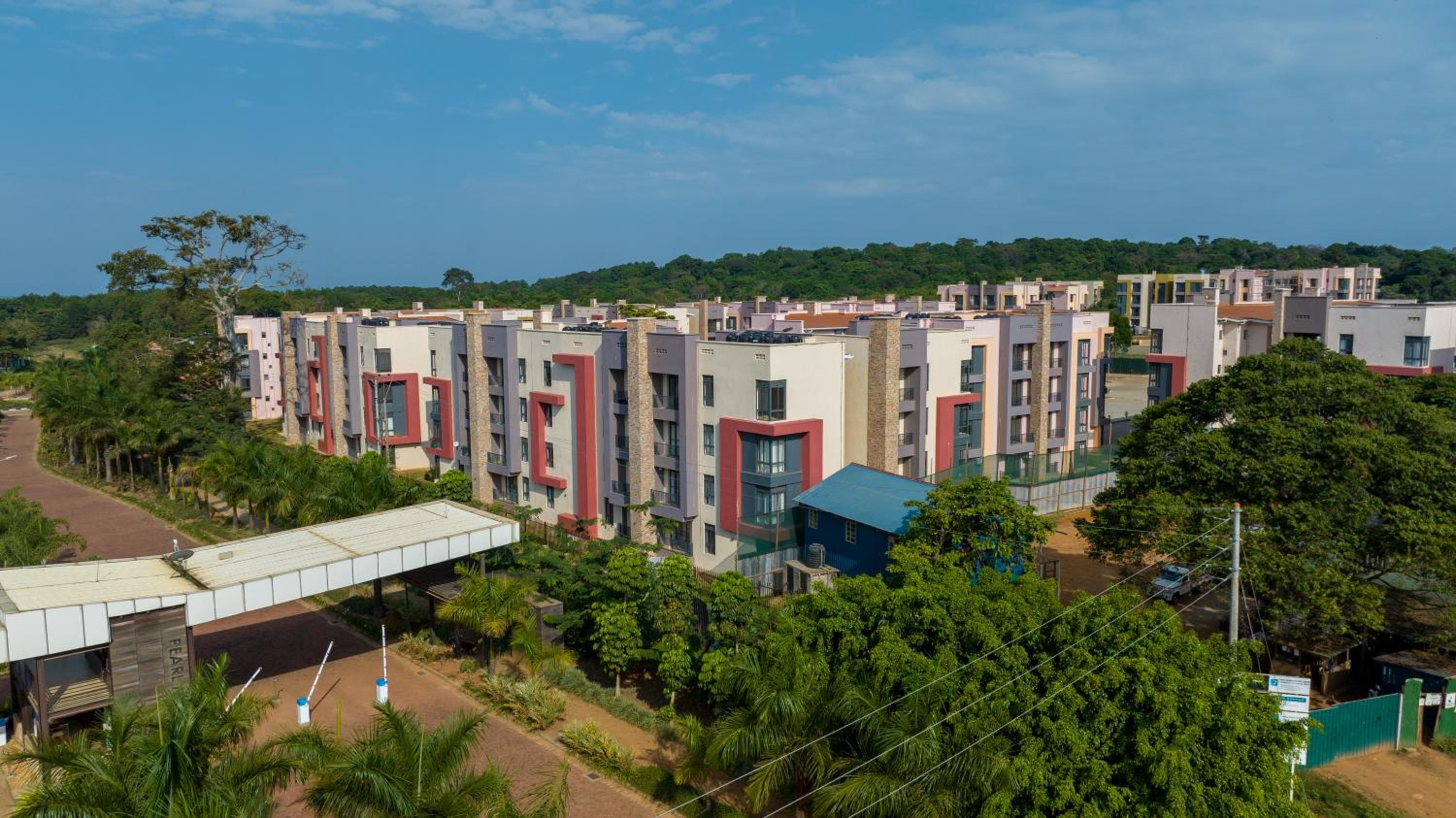 Vista Lago Apartment Garuga view 4