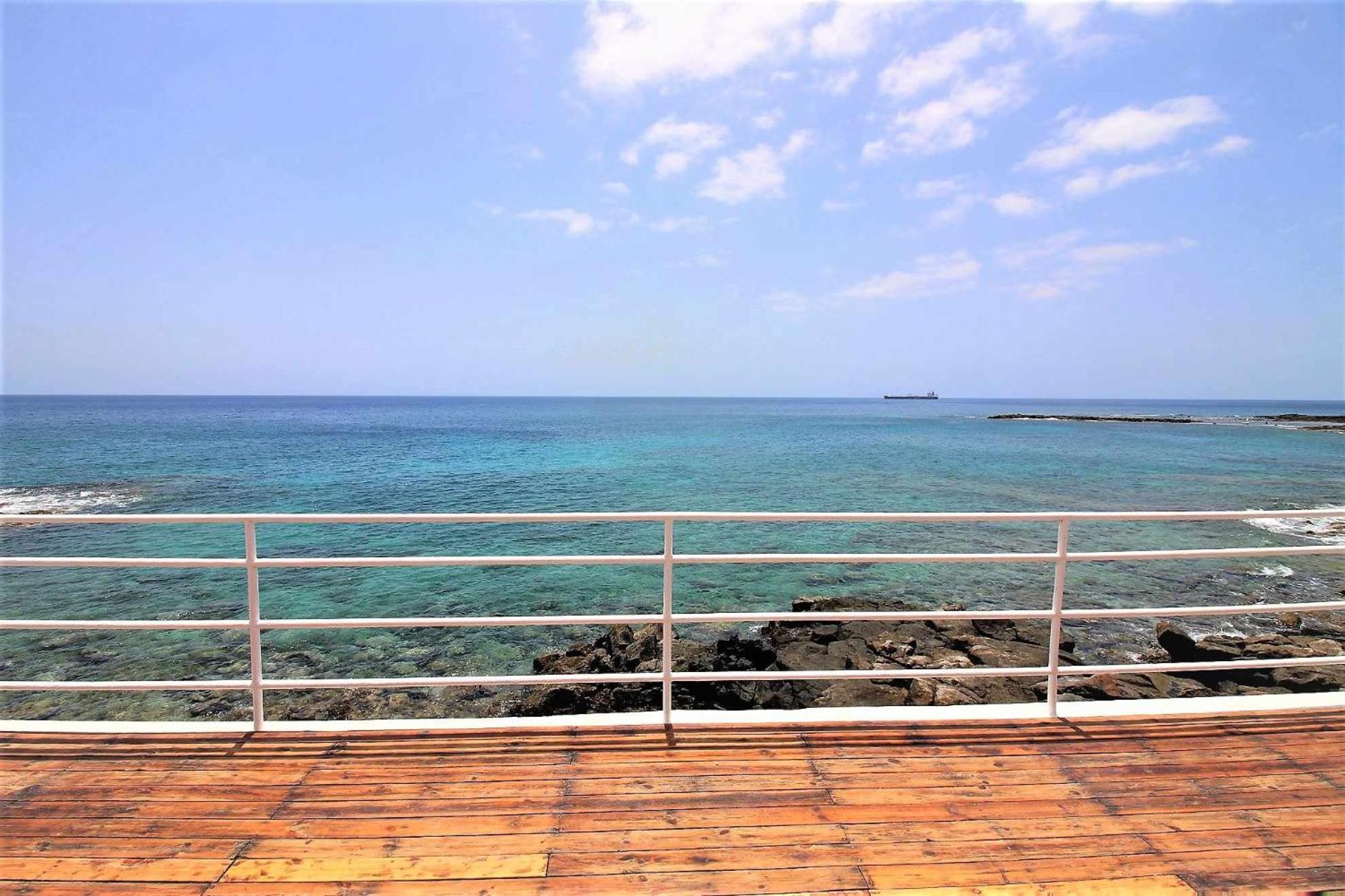 Casa Corales junto al mar en Costa Teguise