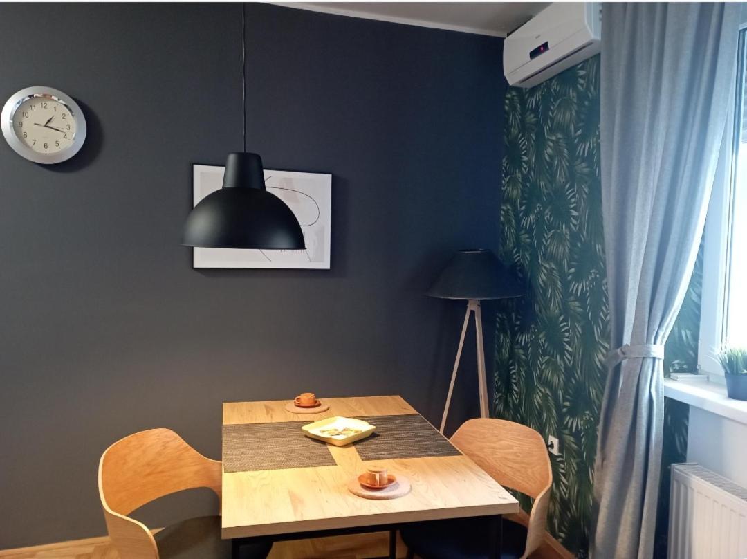 Sun Center Apartment
