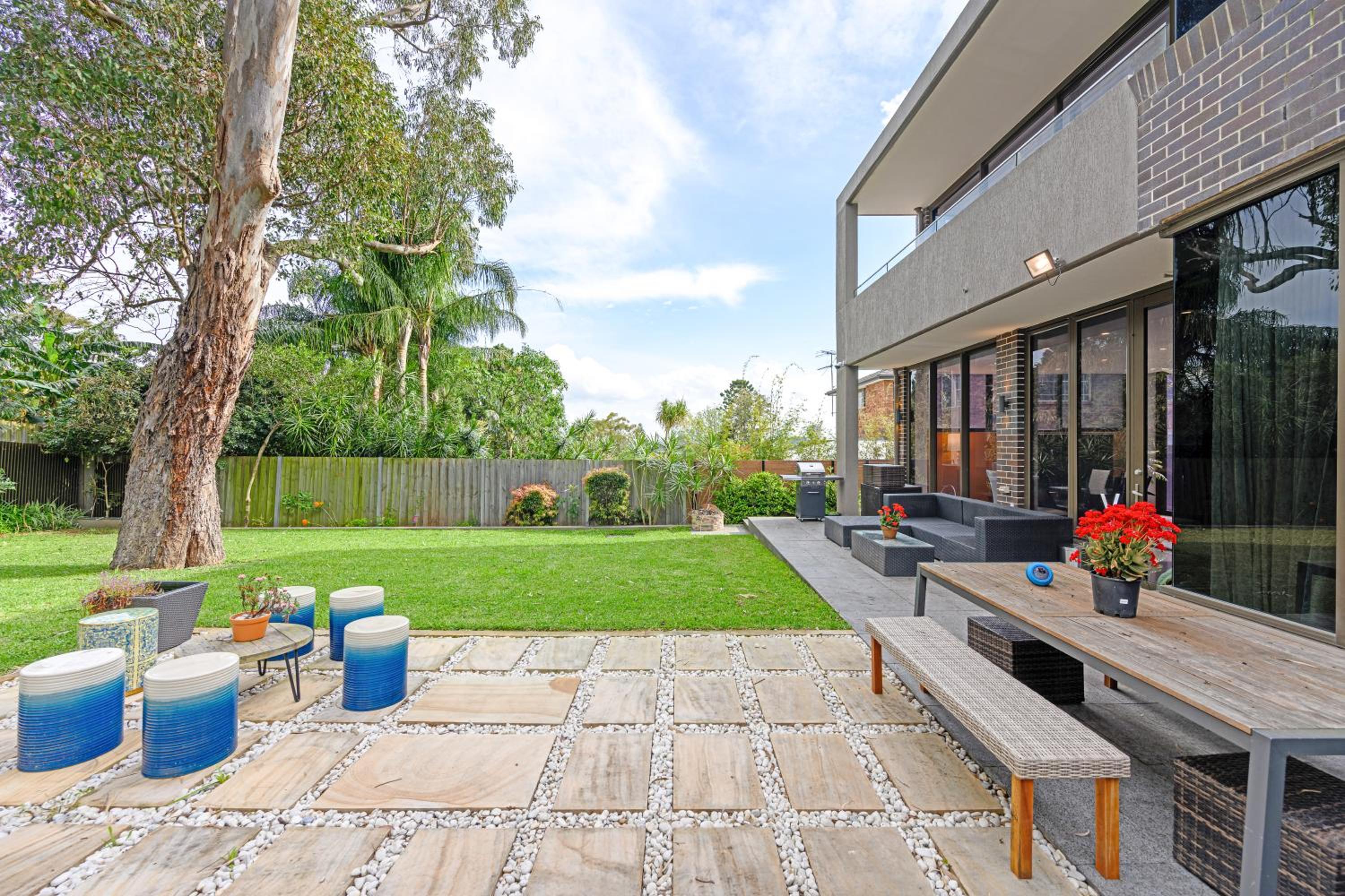 Putney Brand New Luxury House Pool & Waterview