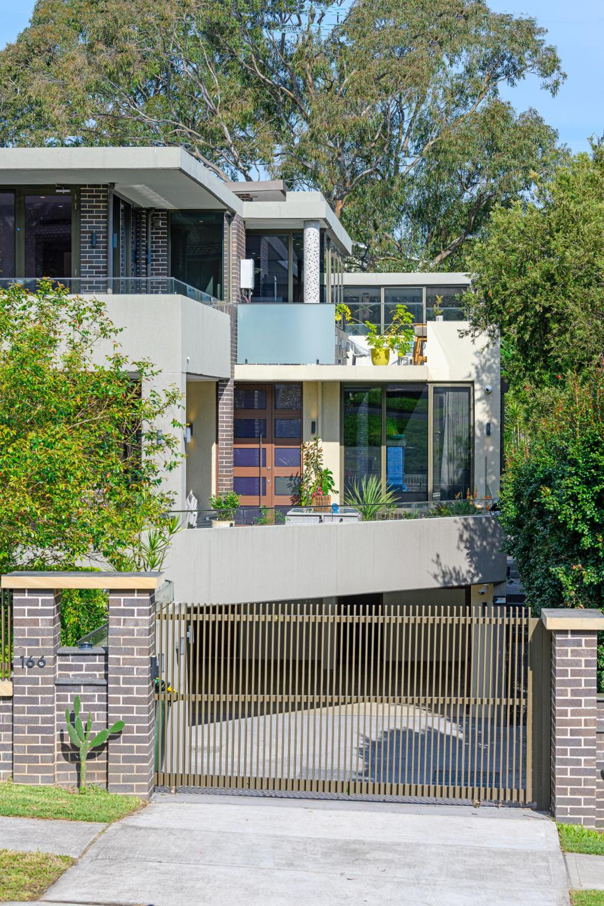 Putney Brand New Luxury House Pool & Waterview