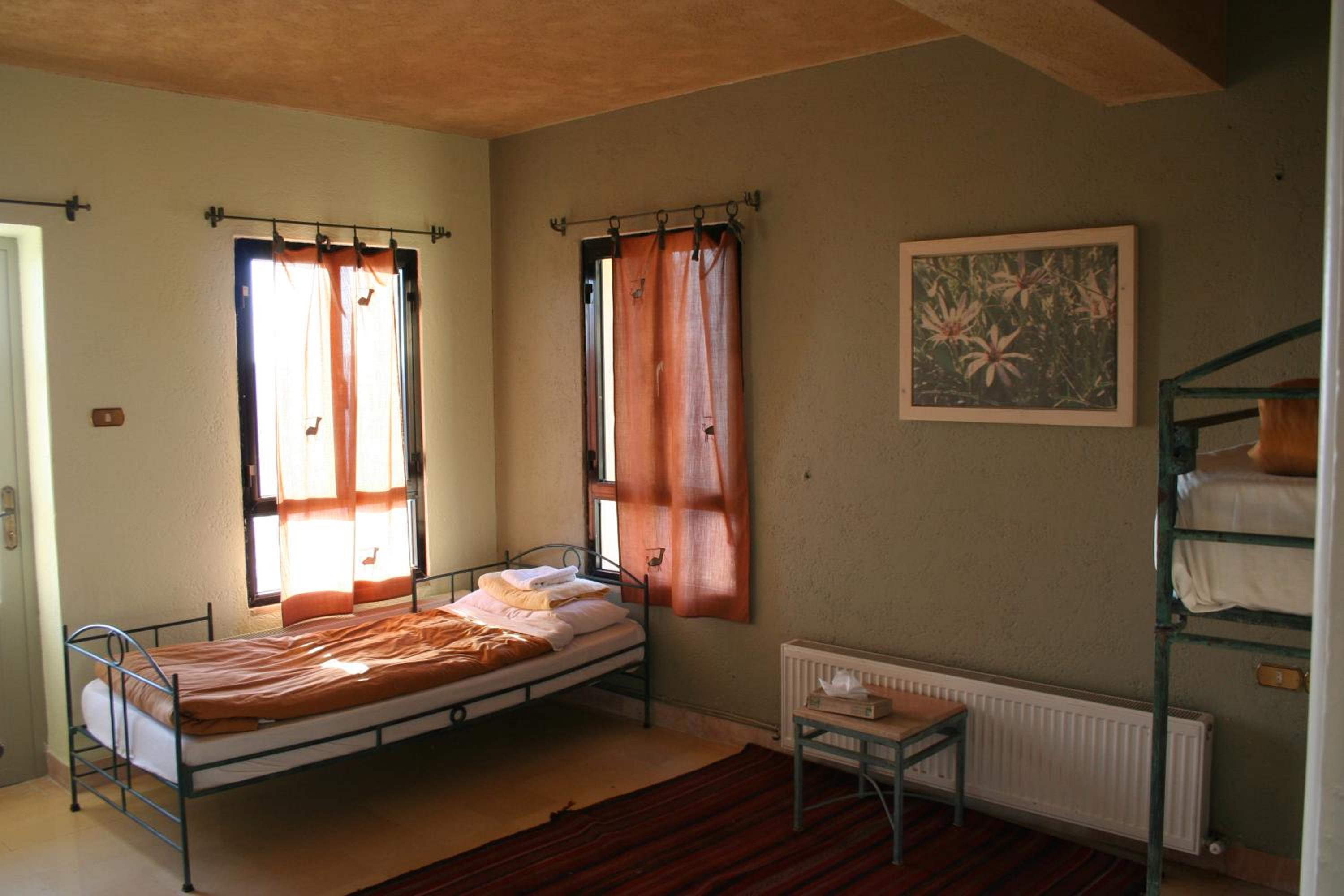 Dana Guesthouse