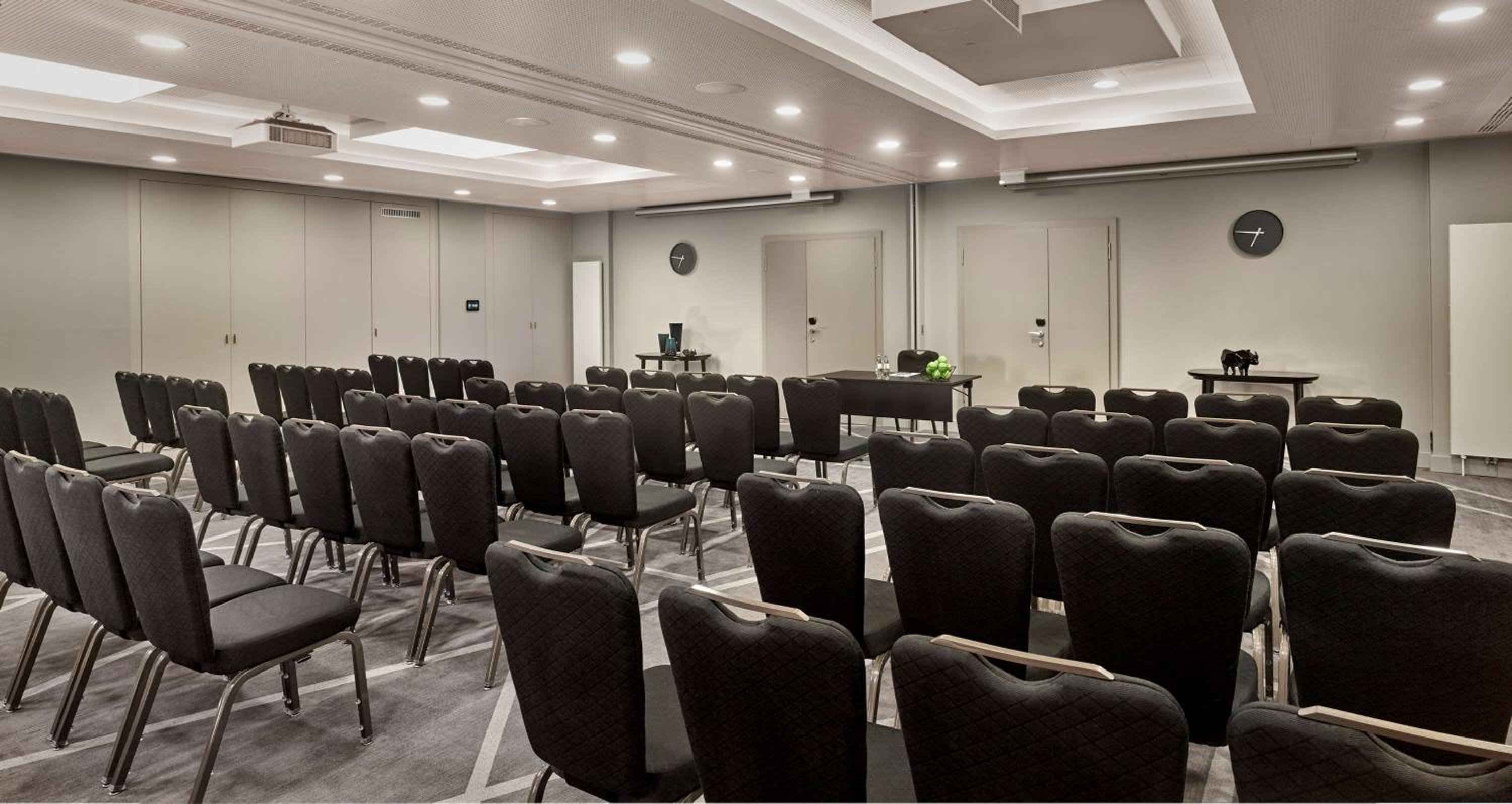 Park Plaza Nuremberg - Property Image 12