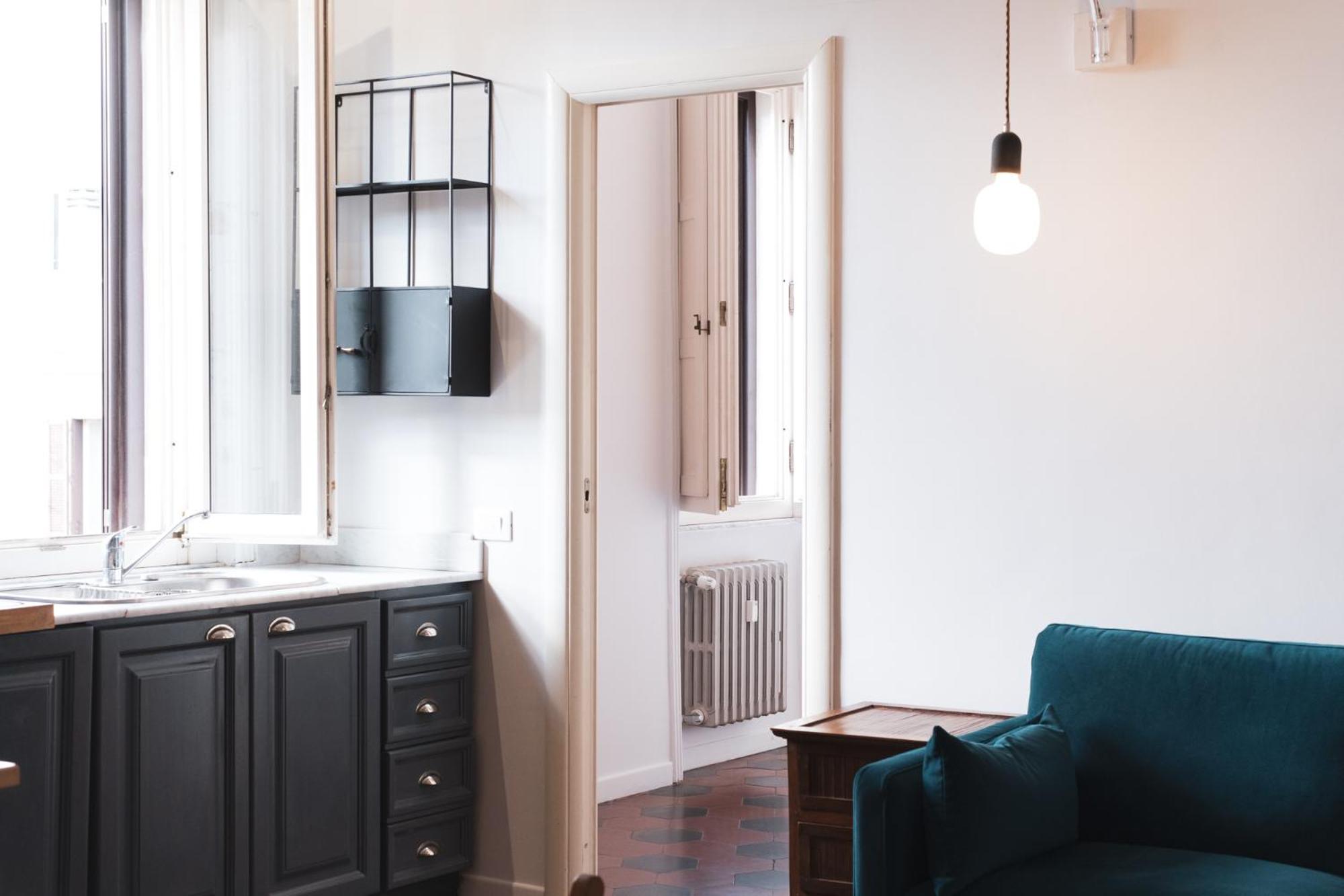 HC - Sunny Apartment in Testaccio!