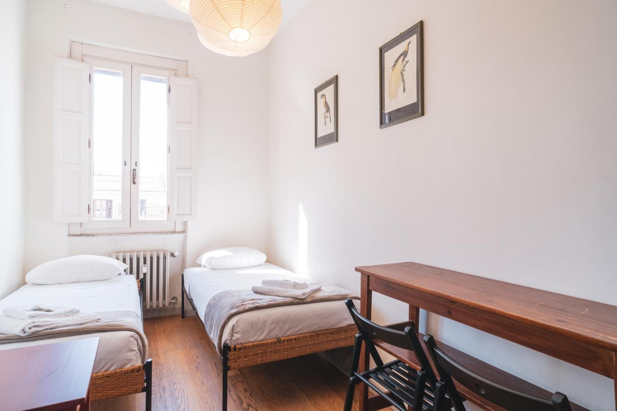 HC - Sunny Apartment in Testaccio!
