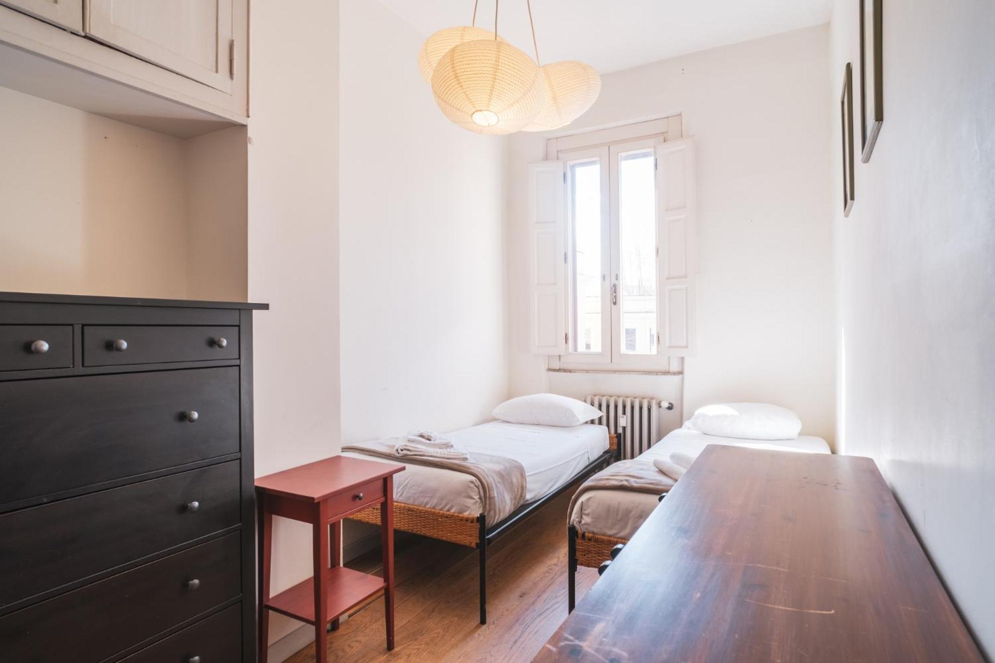 HC - Sunny Apartment in Testaccio!