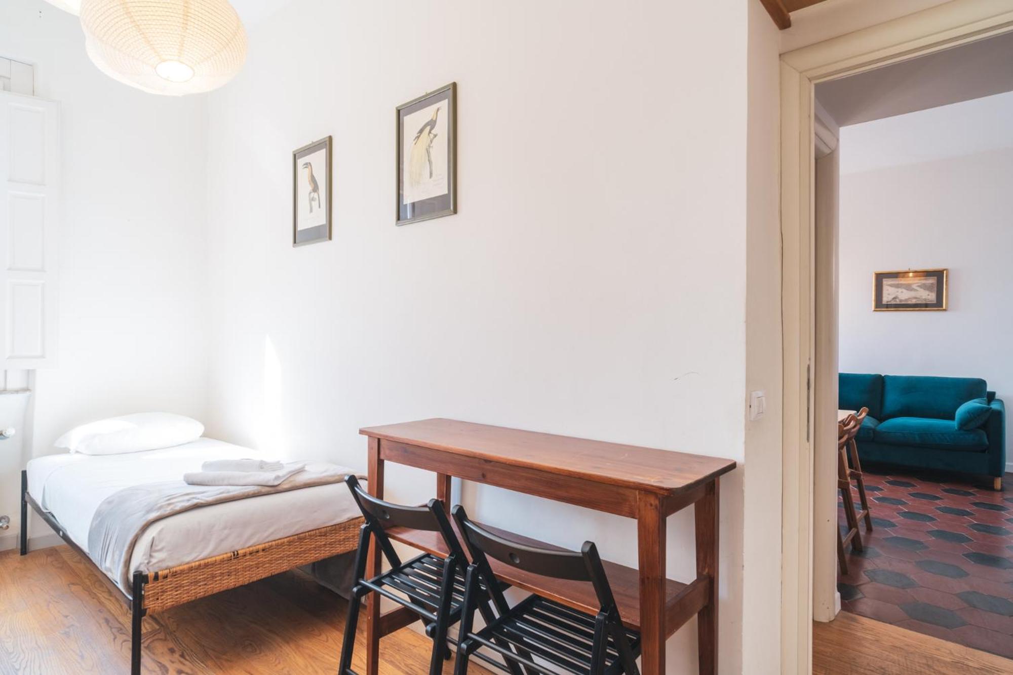 HC - Sunny Apartment in Testaccio!