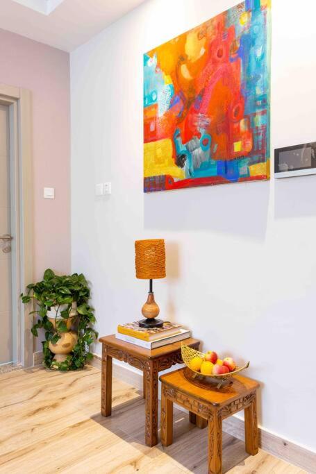 Sunny Modern Apartment Cinnamon Residence
