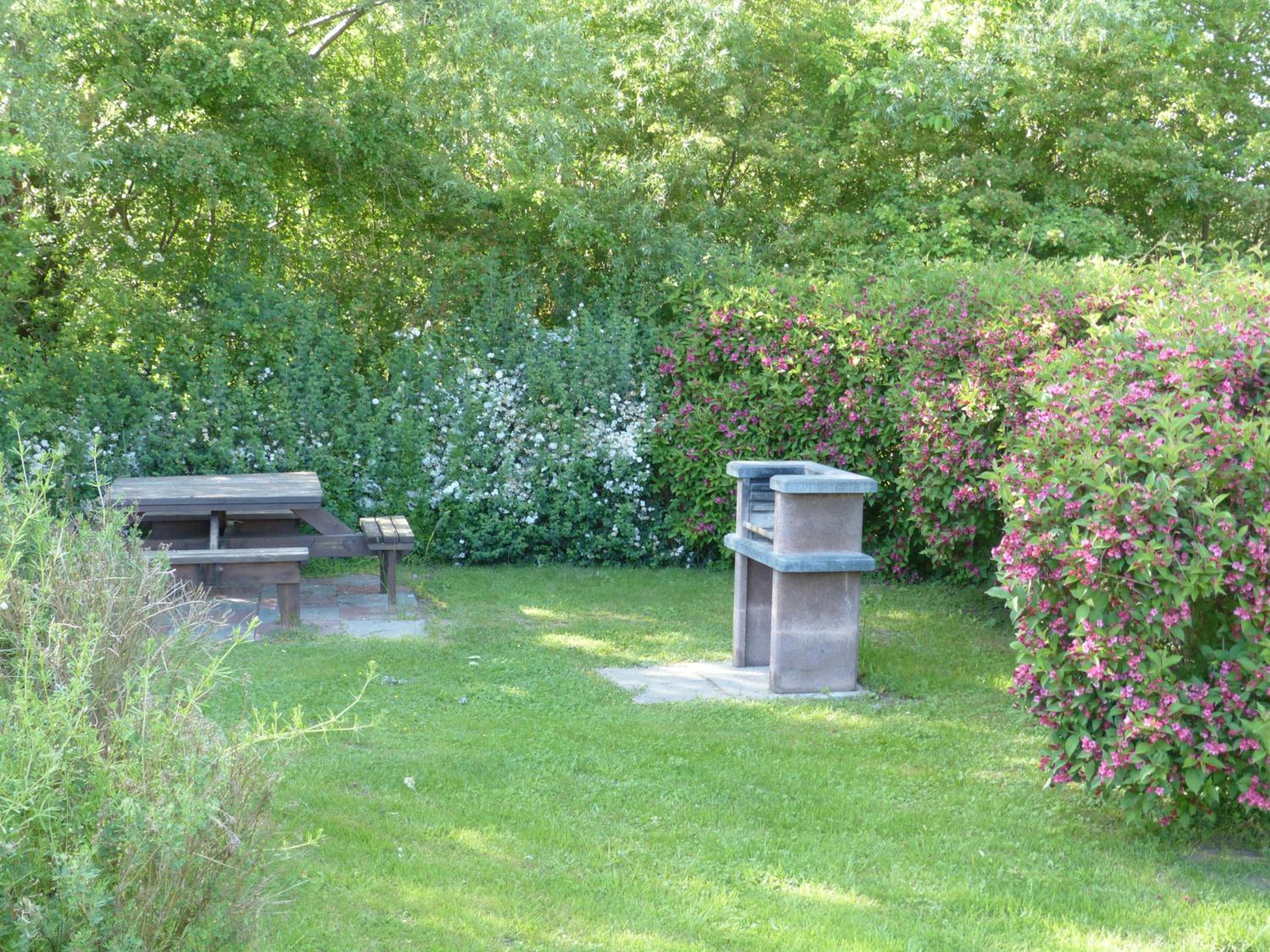 Komfortables Reetdachferienhaus Hasel 1 view 5
