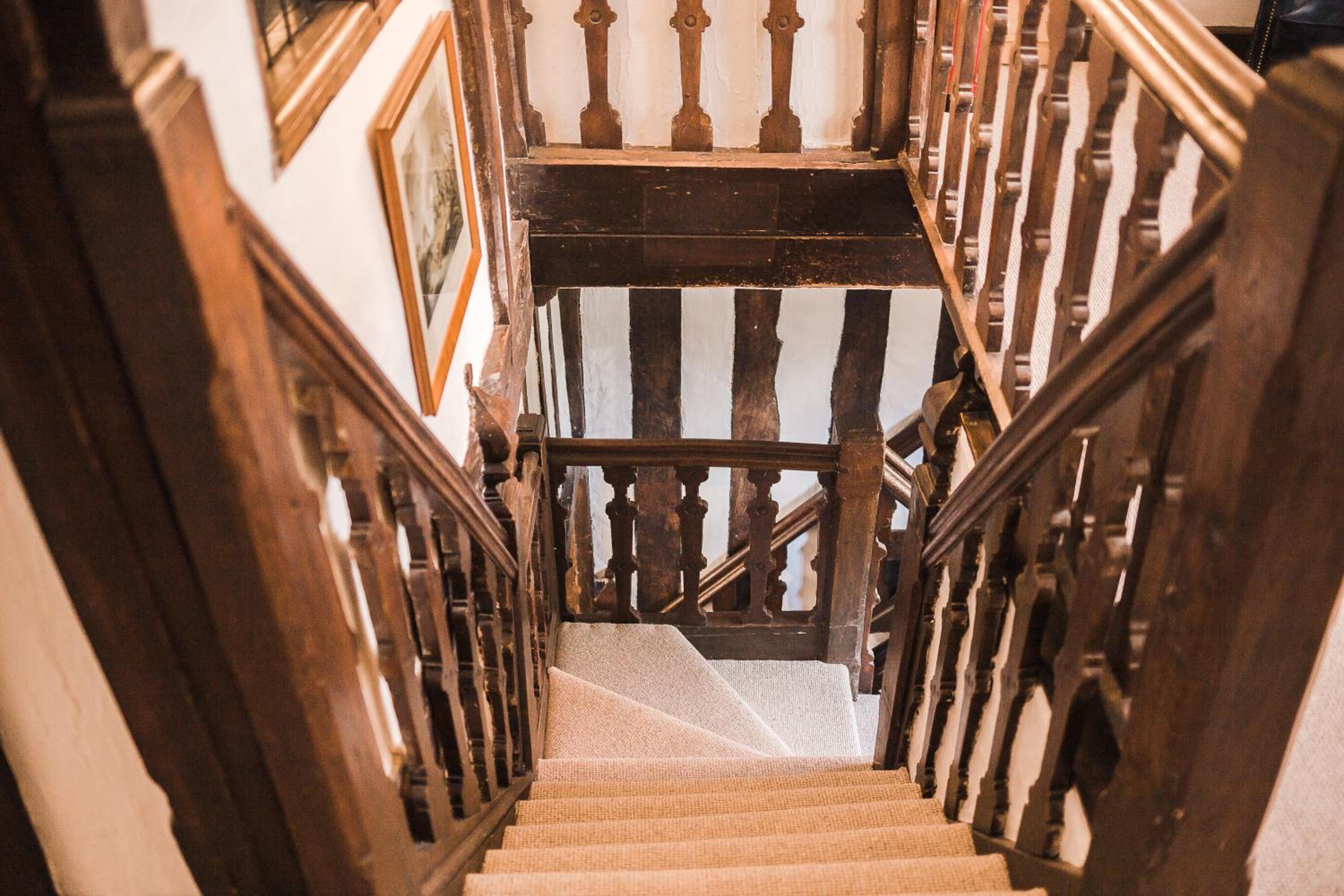 Taylour House - Edenbridge, sleeps 10, historic, unique yet modern