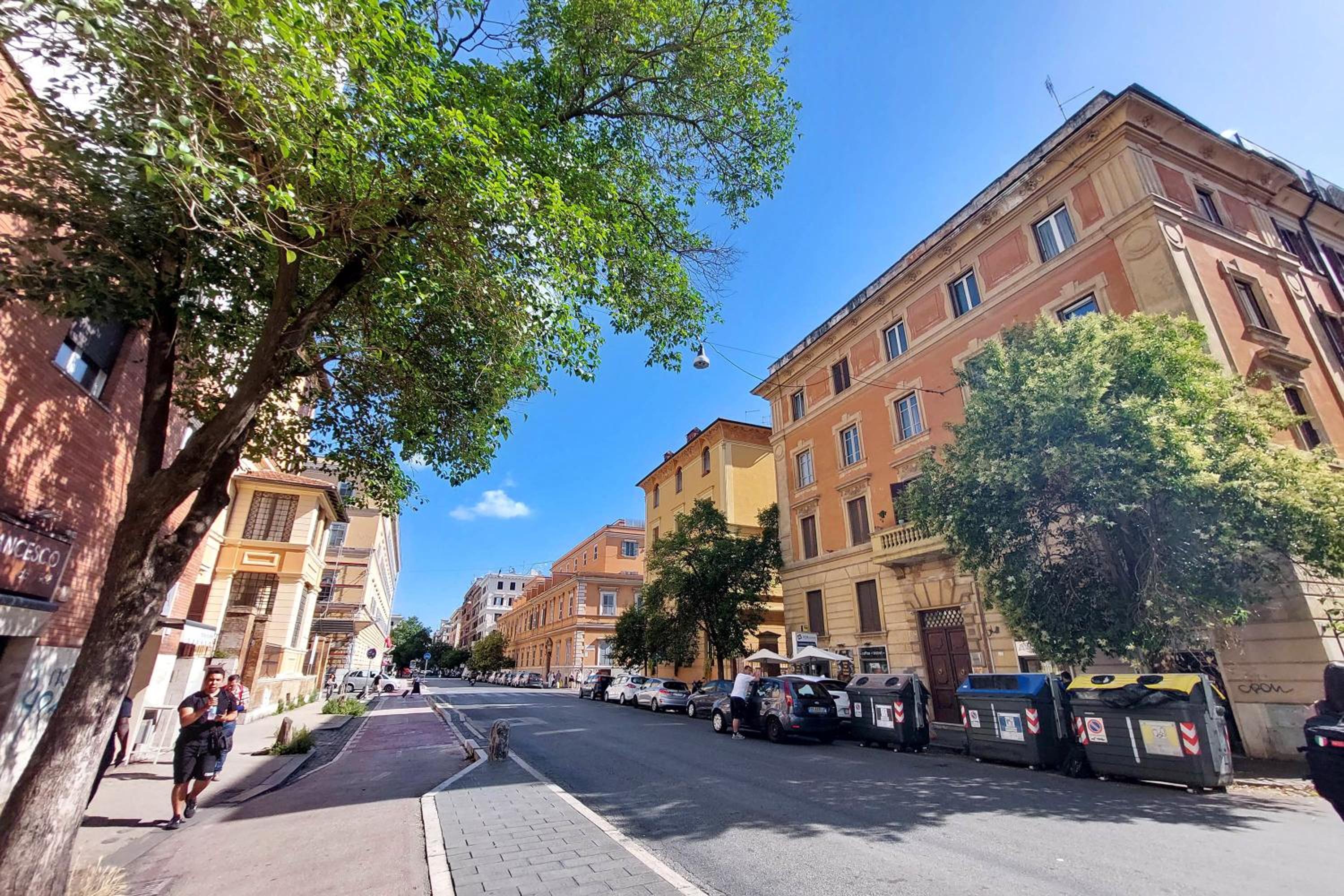 LUXURY APARTMENT VATICANO-S'PETER BASILICA - NETFLIX Wifi - AirCond