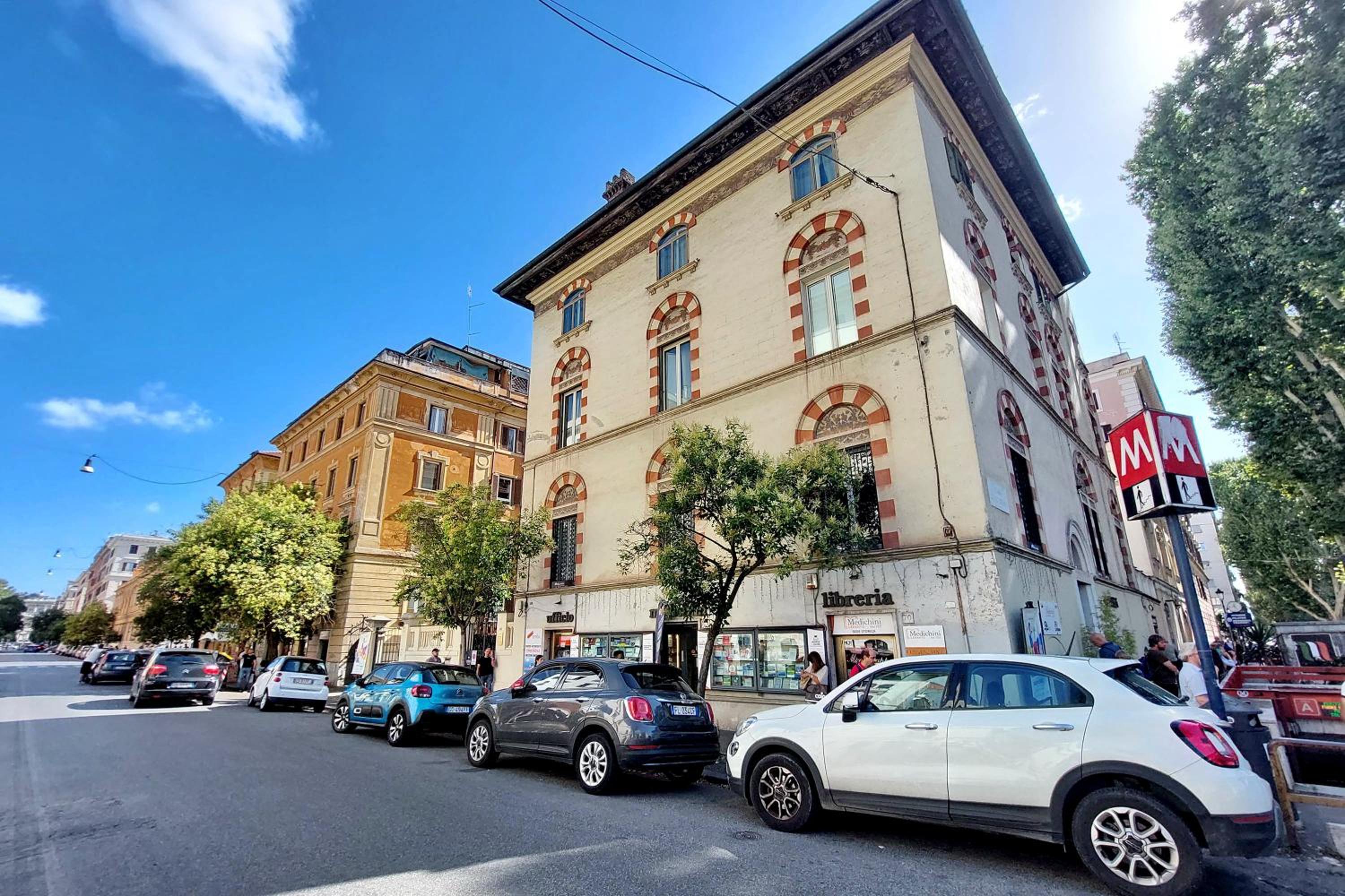 LUXURY APARTMENT VATICANO-S'PETER BASILICA - NETFLIX Wifi - AirCond