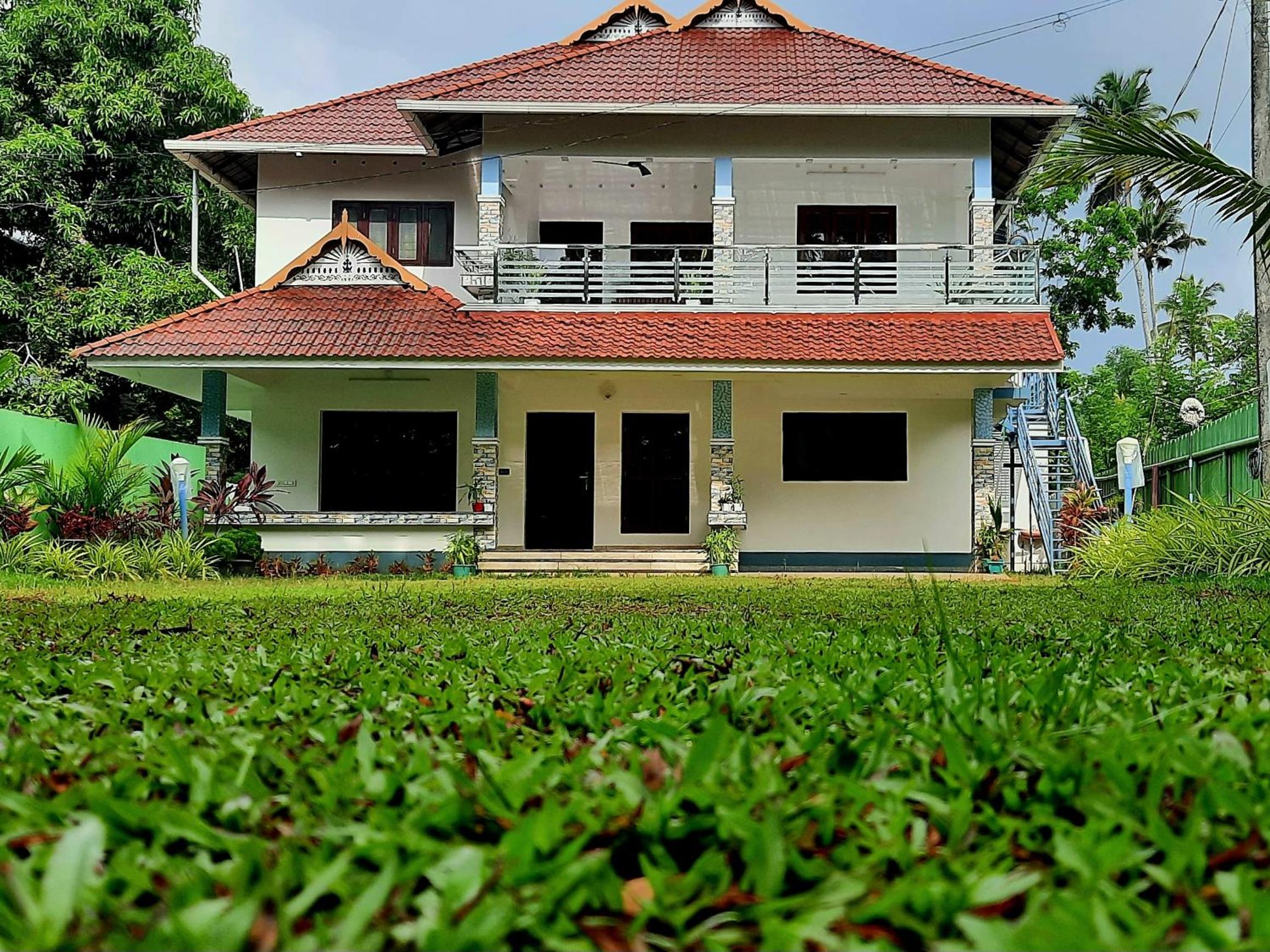 Abode Homestay Alleppey - Private 7BR Coastal Villa near Omanapuzha Beach view 2