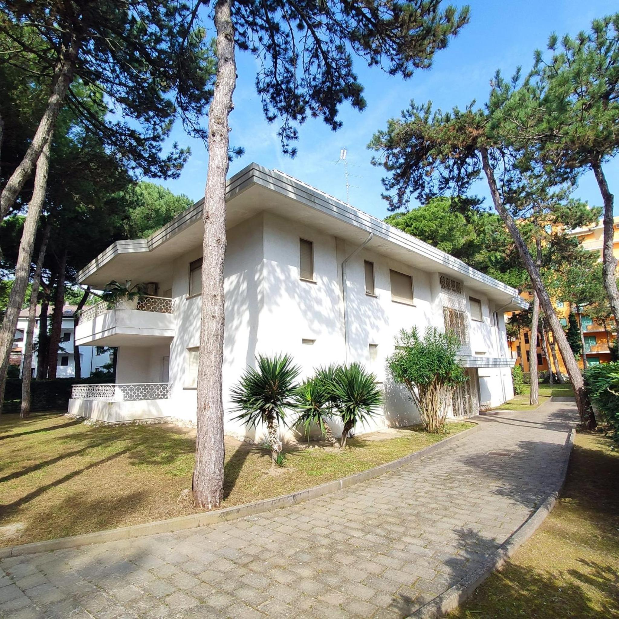 Condominio BILLA view 2