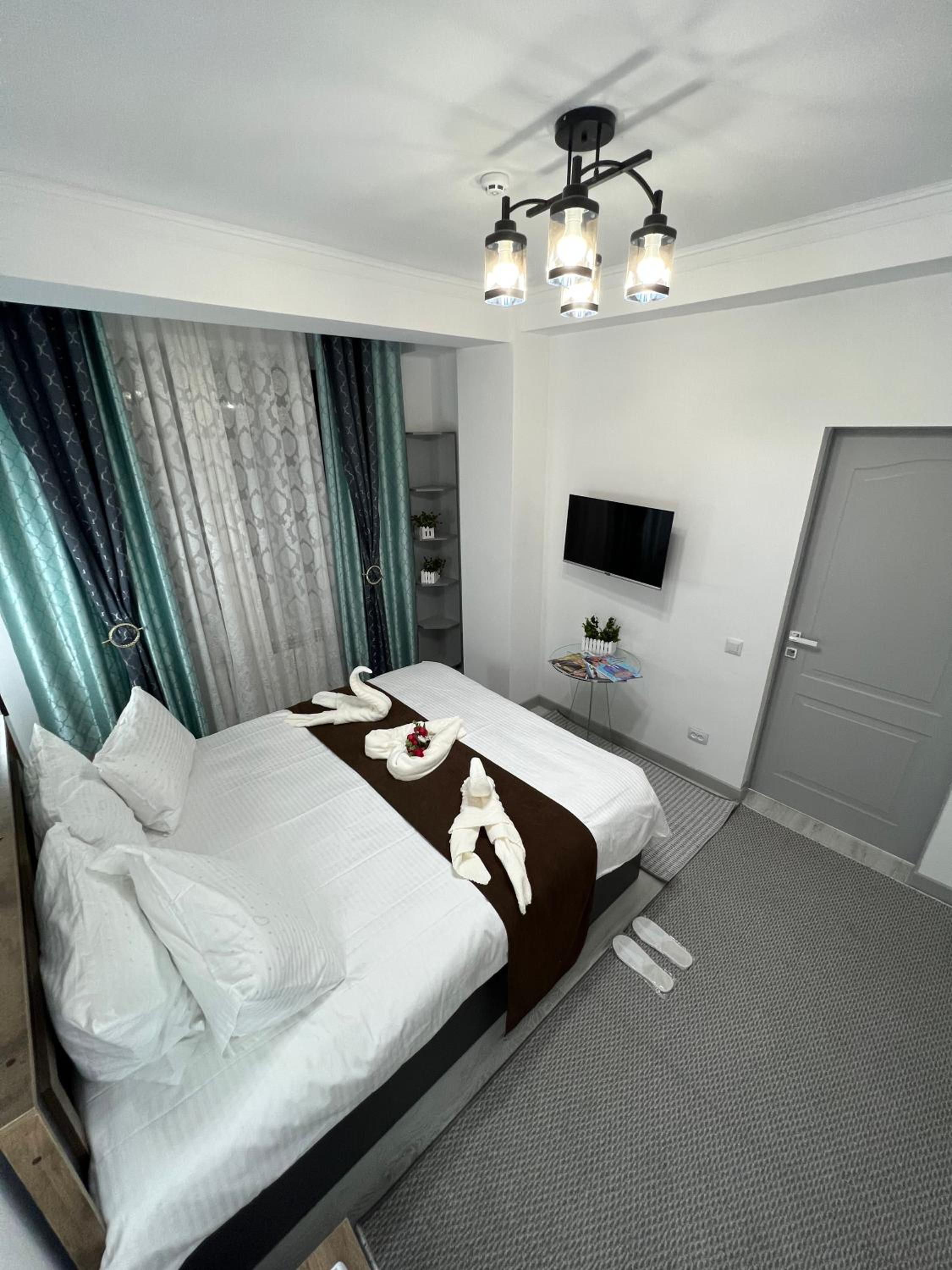 Happiness Hostel