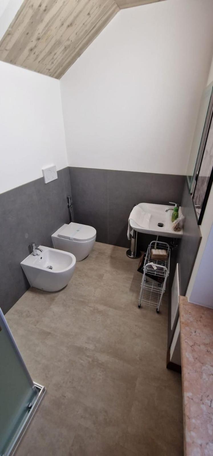 GESUITIROOMS