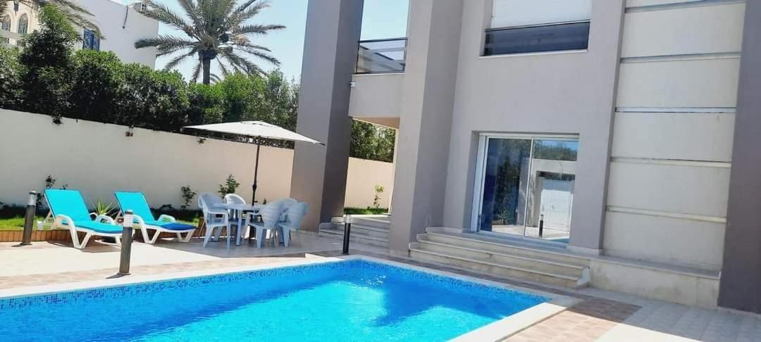 MAISON RITEl 5 view 3