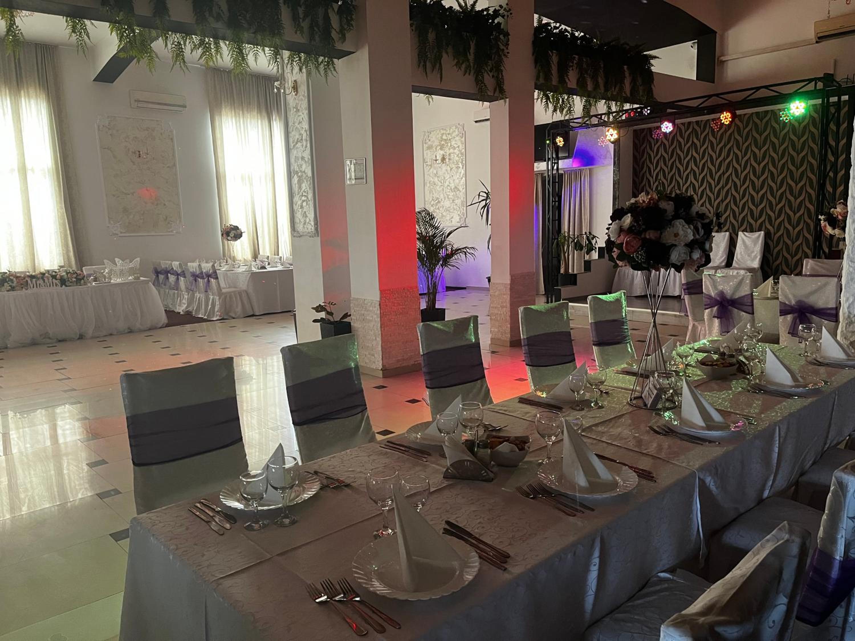 meeting & event spaces