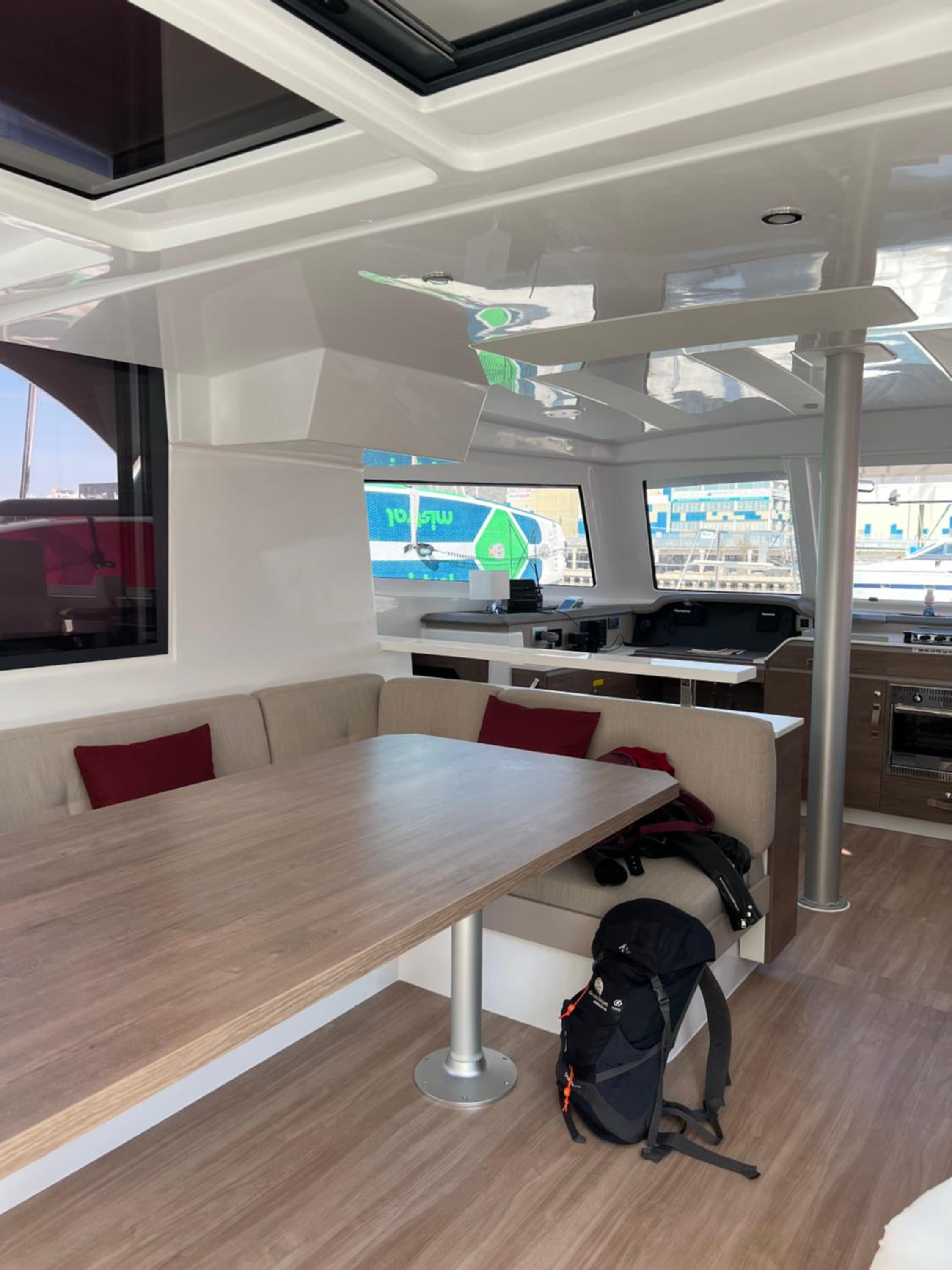 Private Exclusive Catamaran 'Hang Loose'