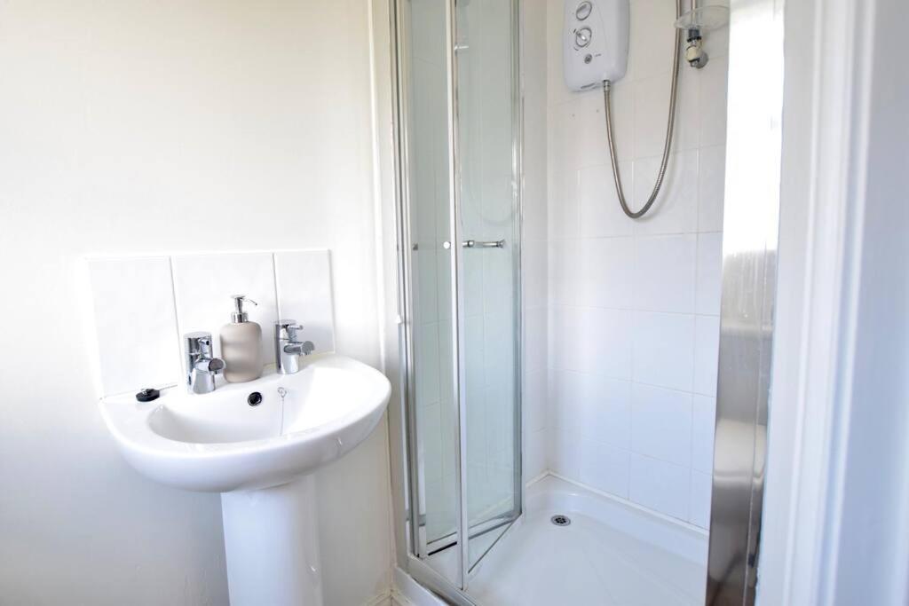 Portmore Holiday Home