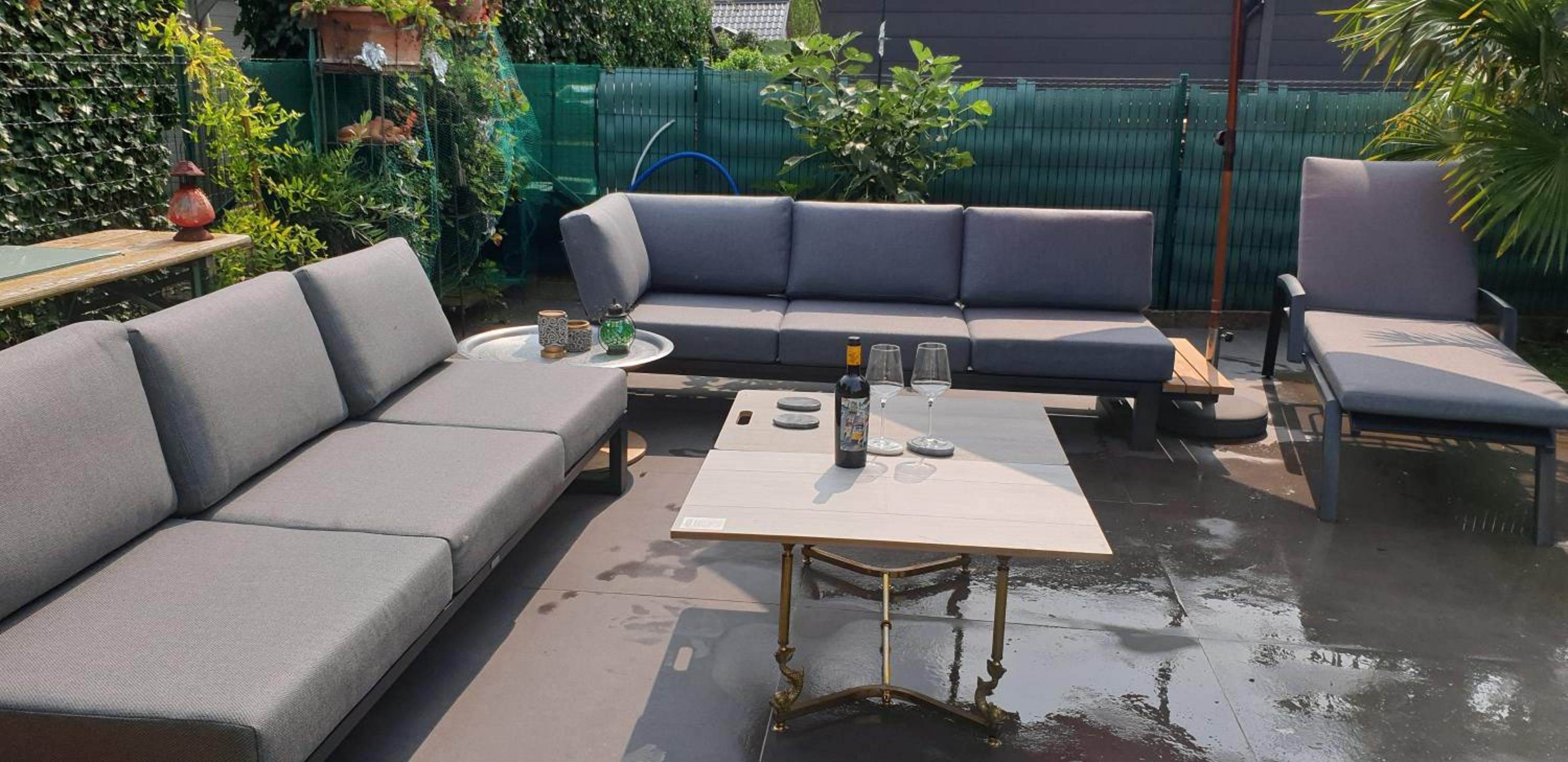 Privé kamer met eigen douche en lavabo