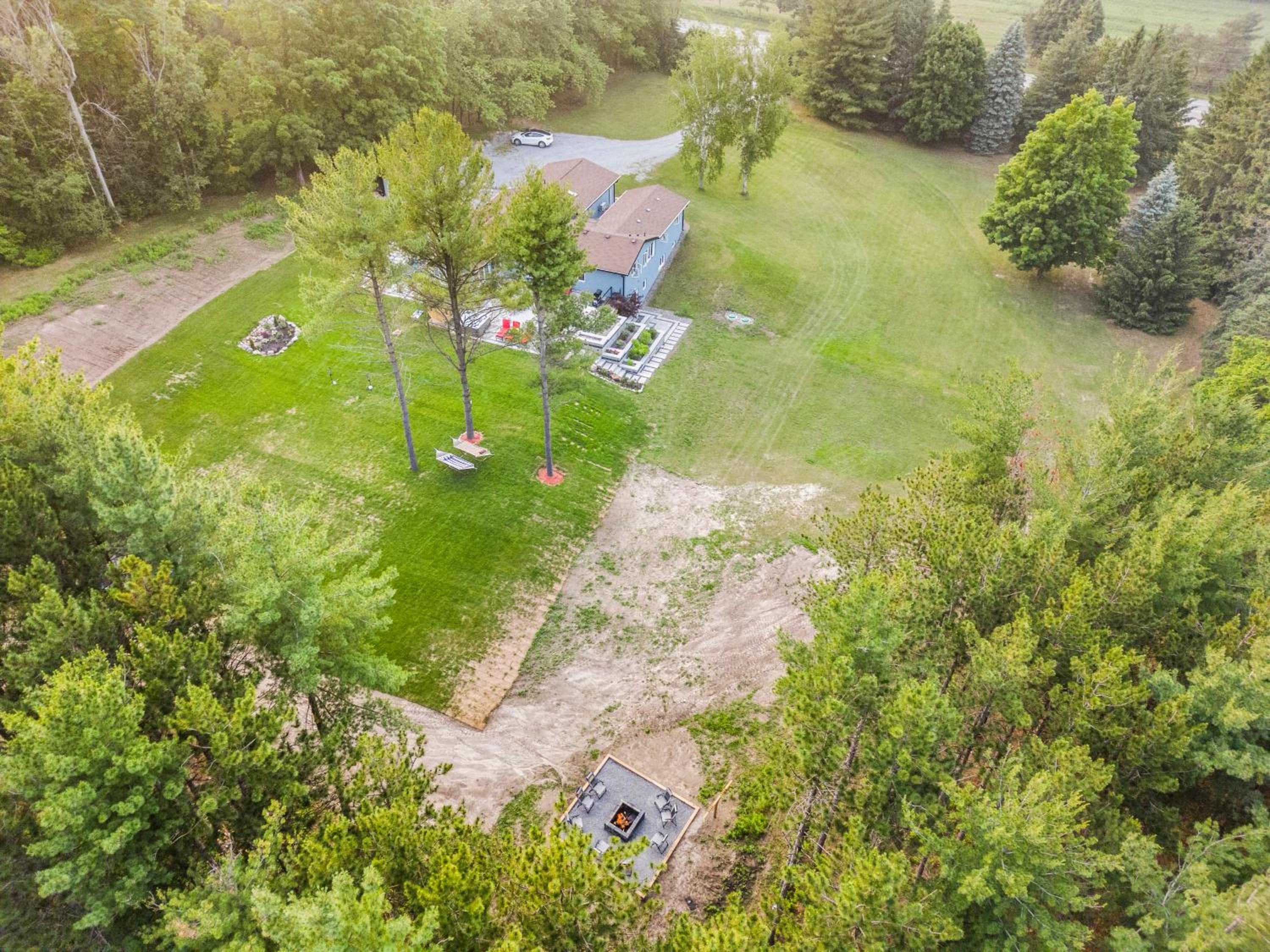 Relaxing Chalet Retreat at Sharon, ON