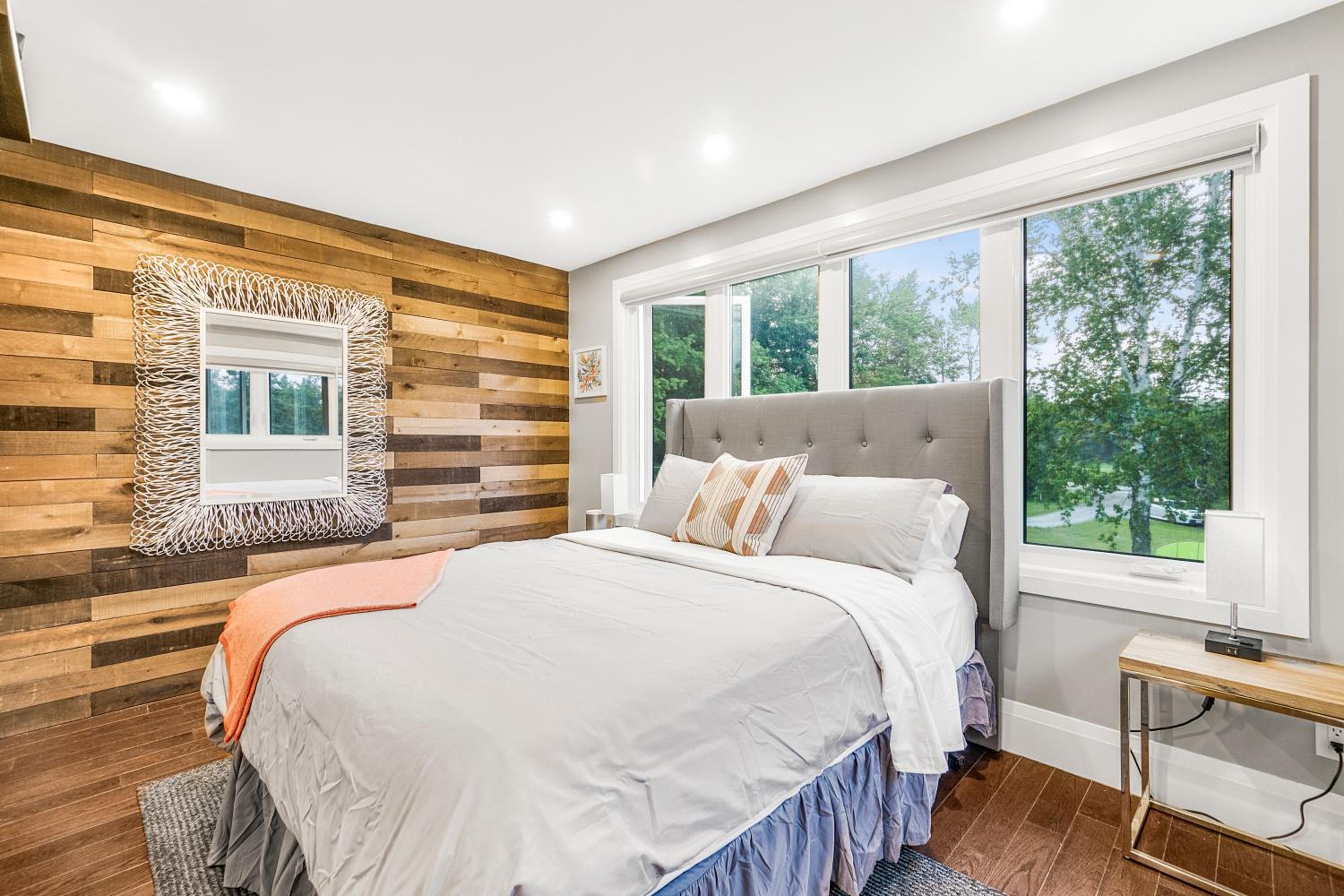 Relaxing Chalet Retreat at Sharon, ON
