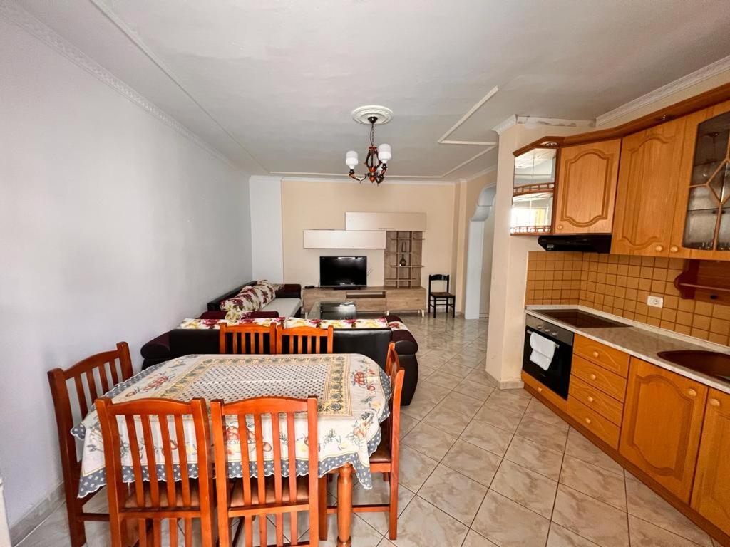 H&G Seaview Apartments