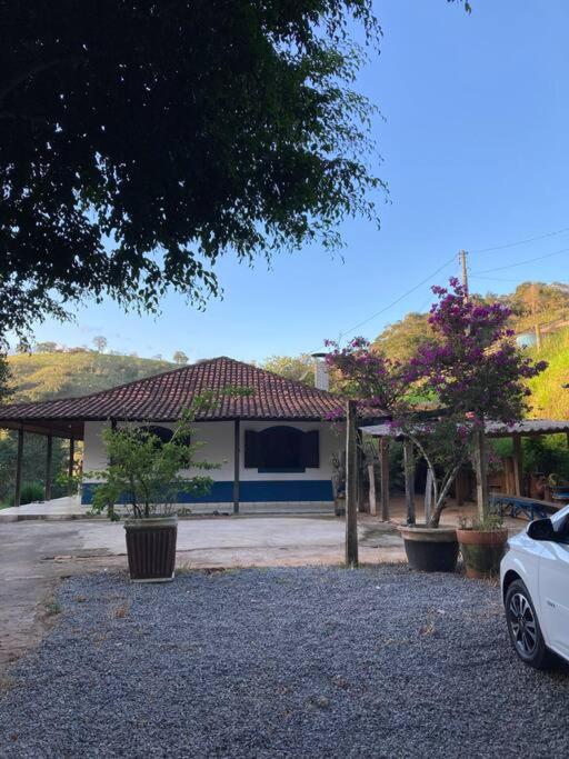 Casa de campo com piscina a 2 min de cunha