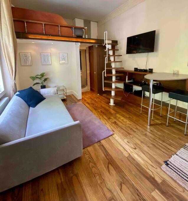 Charming Studio in Notting Hill view 5