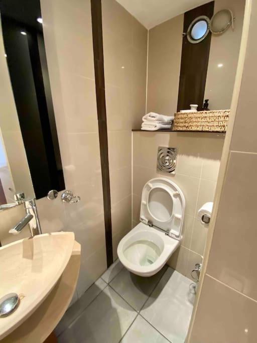 Charming Studio in Notting Hill view 4