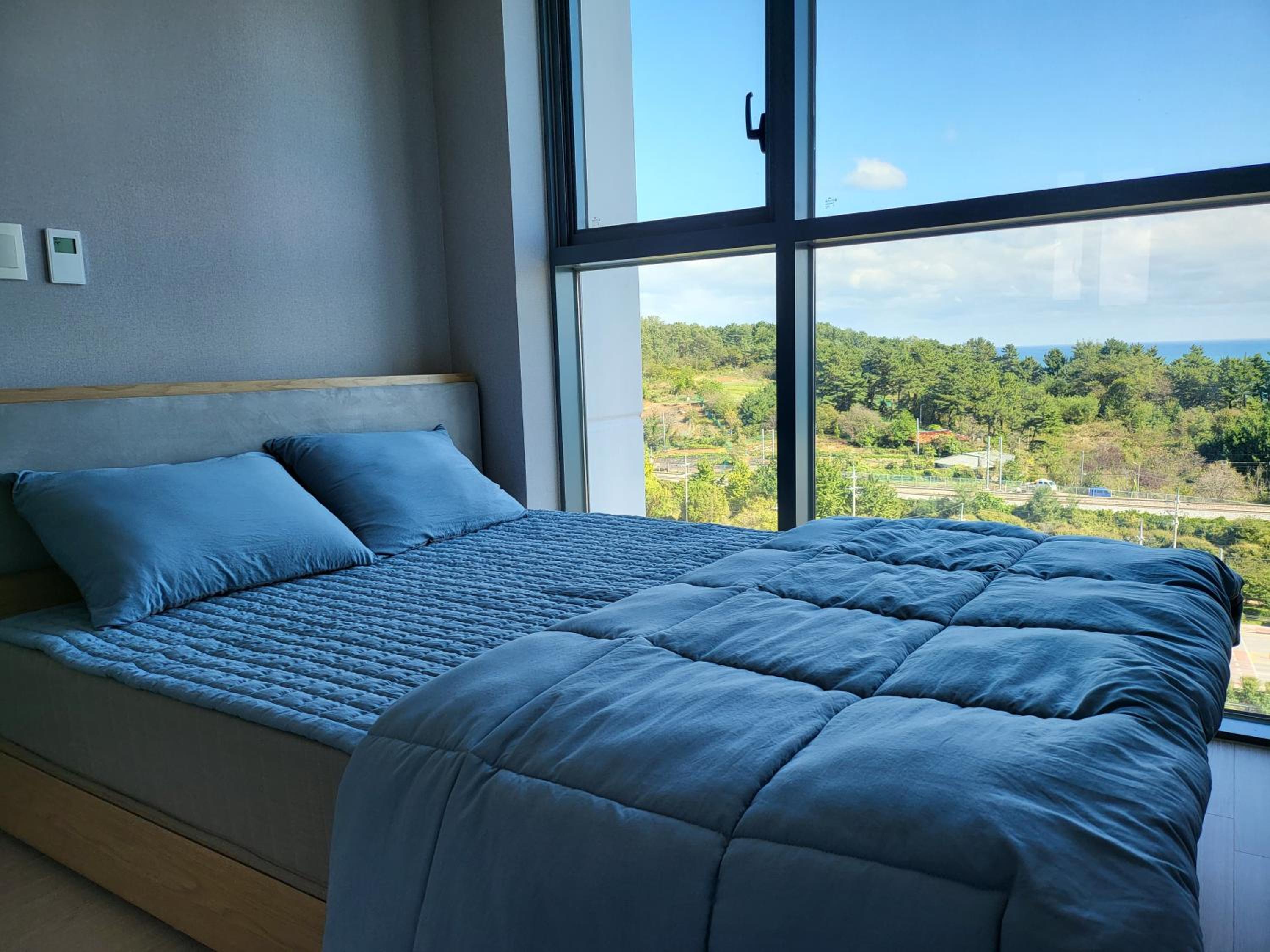 KK Stay Ocean view with Netflix view 2