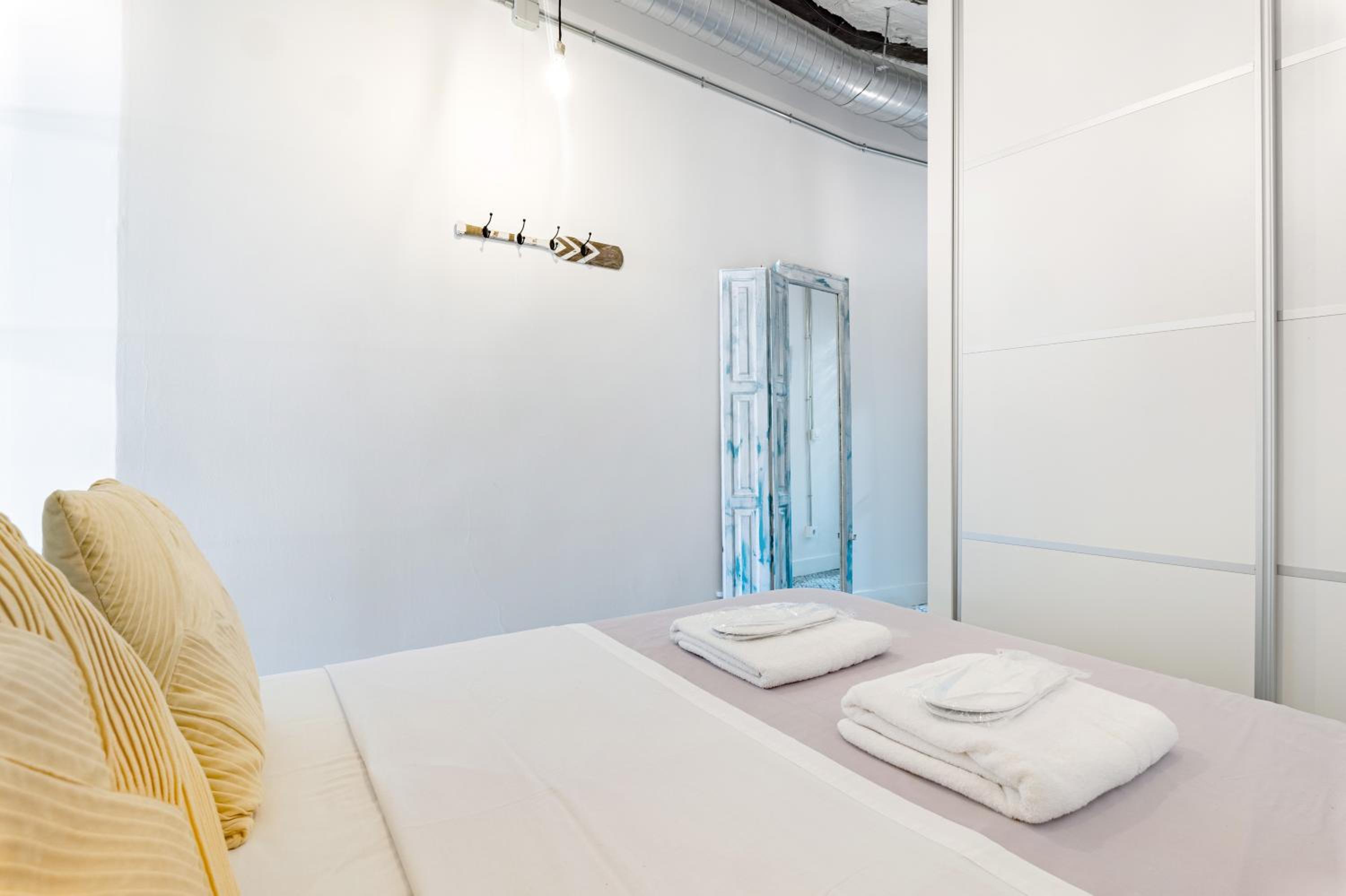 Vintage Apartment near Puerta del Sol