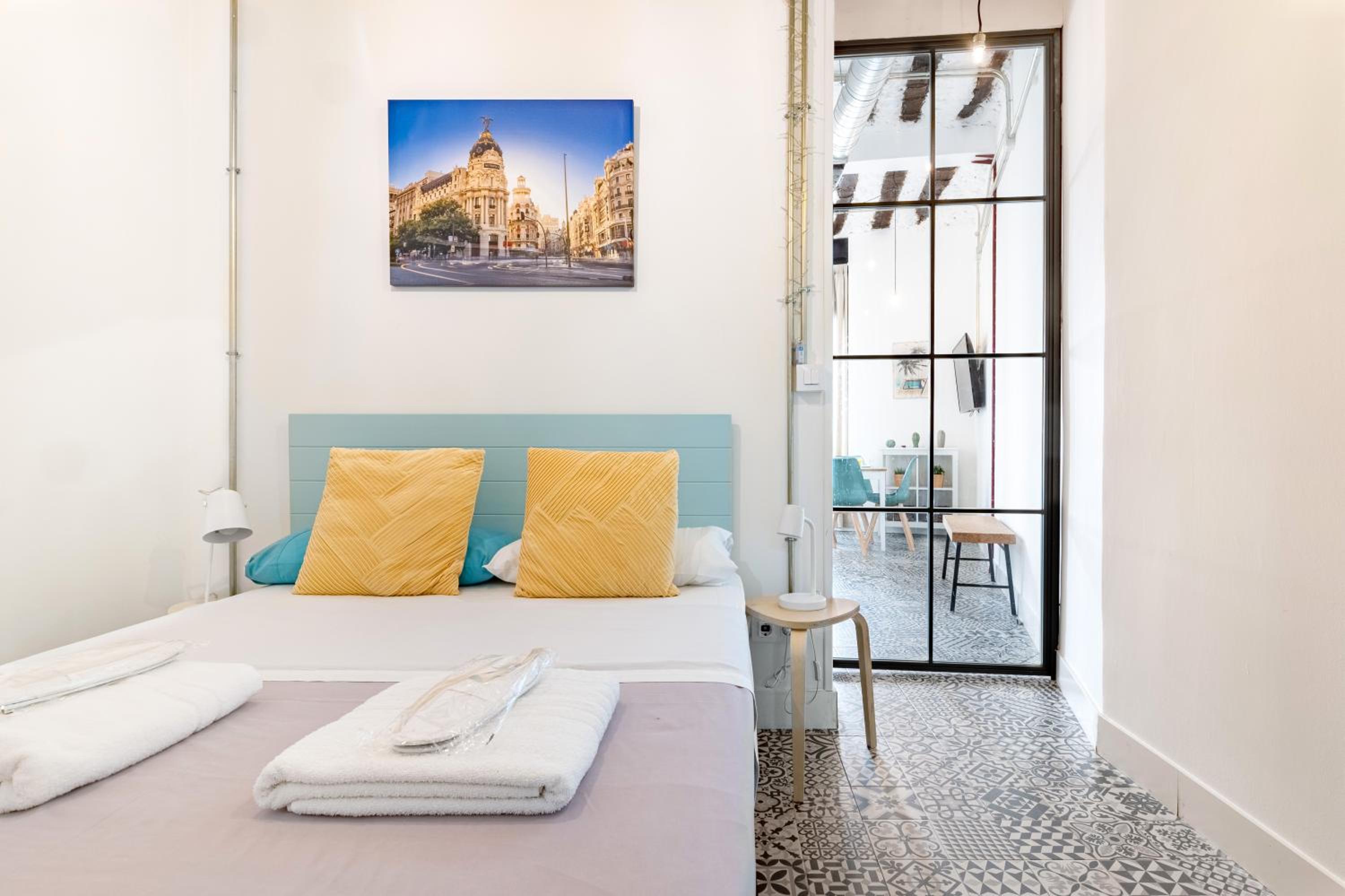 Vintage Apartment near Puerta del Sol