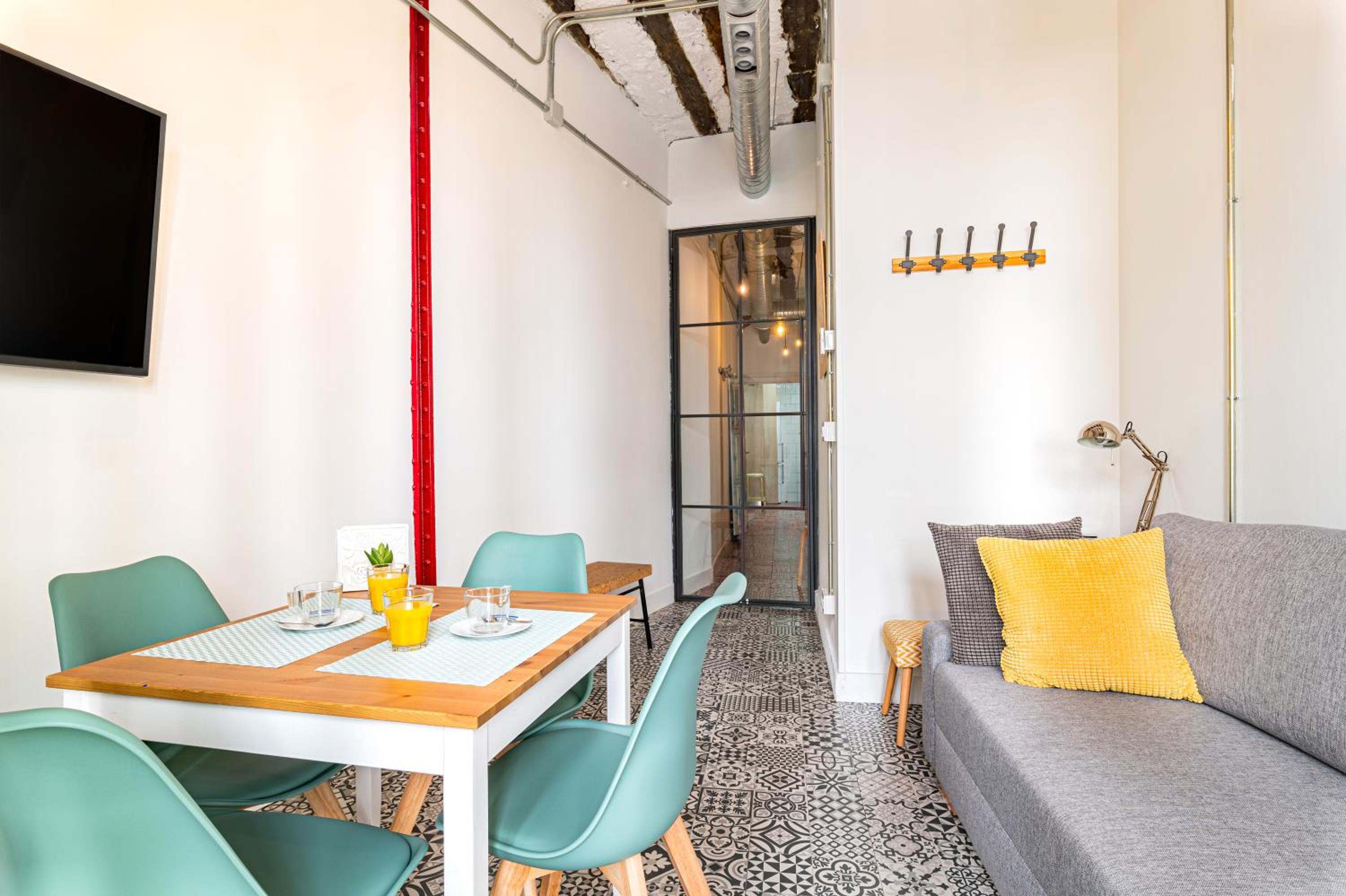 Vintage Apartment near Puerta del Sol