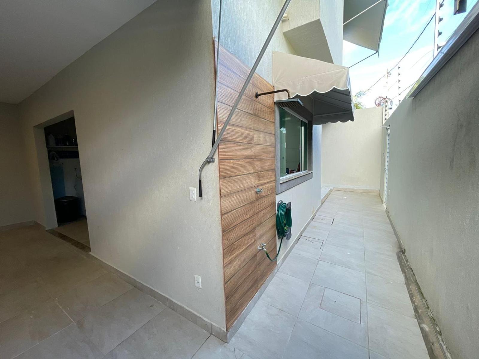 Casa Moderna com 2 Suites e Home Office na Praia