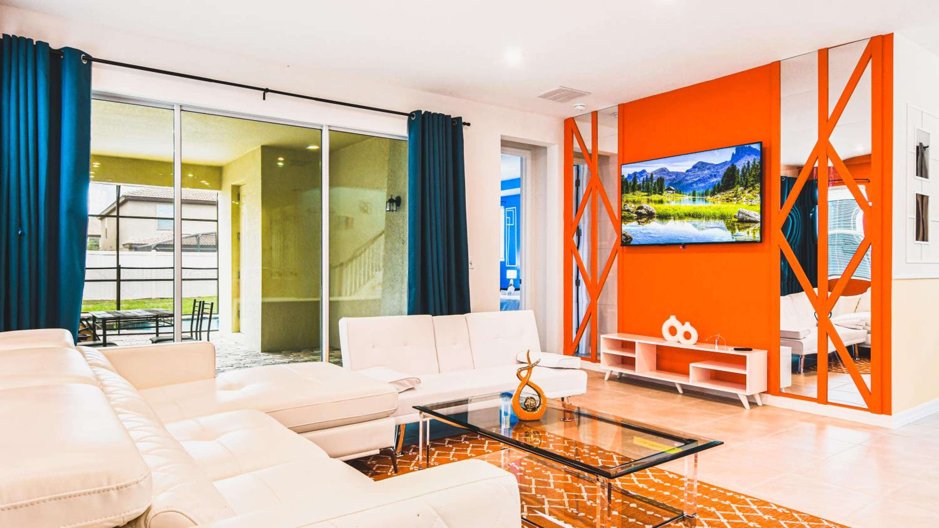 Resort Villa: Pool, Spa & Disney Proximity view 2