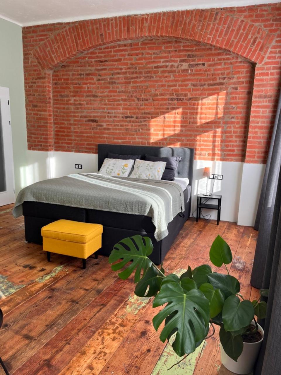 FOUR ROOMS Carlsbad Authentic