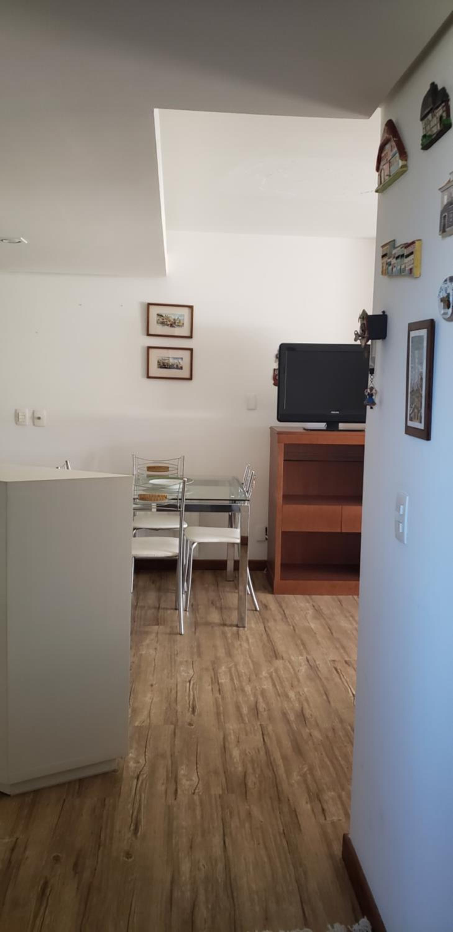 Apartamento a um passo da Rua Torta com WIFI