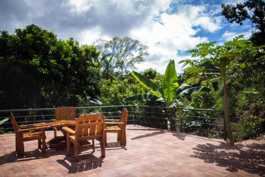 Pura Natura Lodge Arroyo