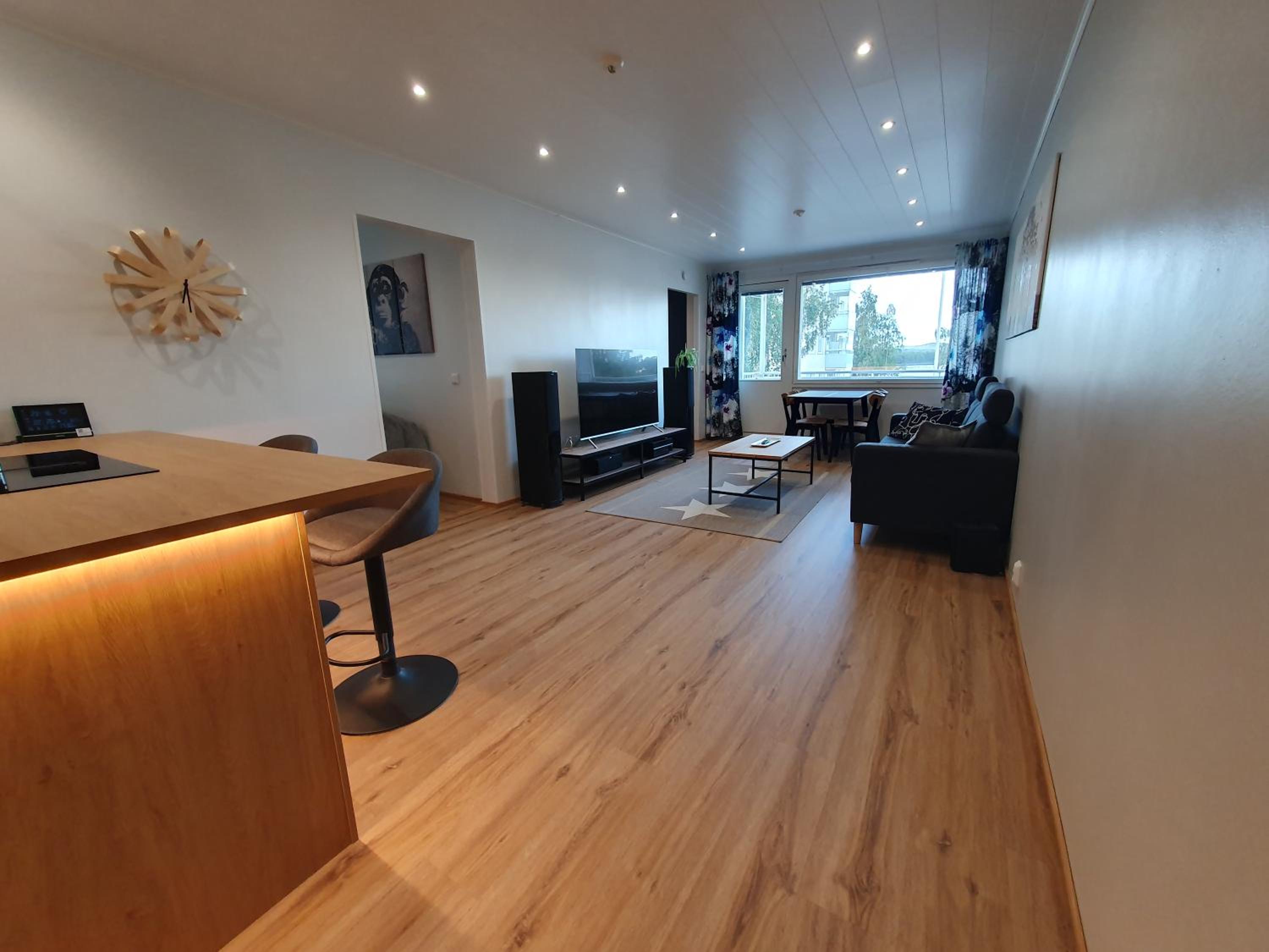 River View City Apartment