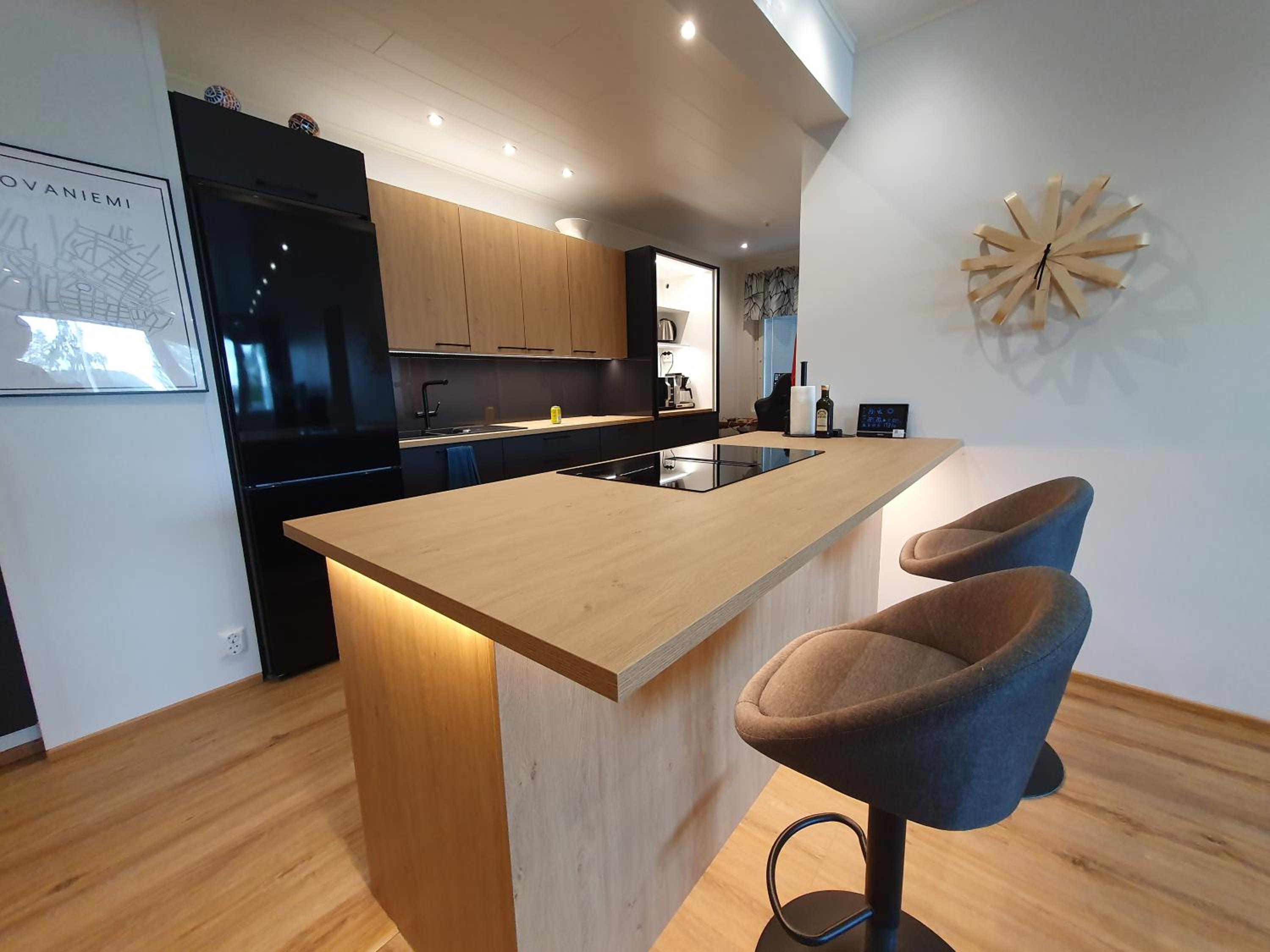 River View City Apartment